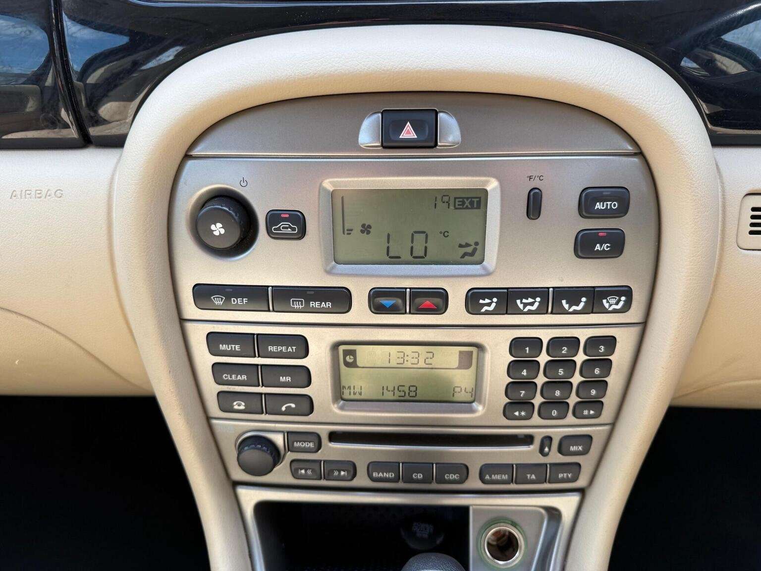 2009 JAGUAR X-TYPE 2009 JAGUAR X-TYPE