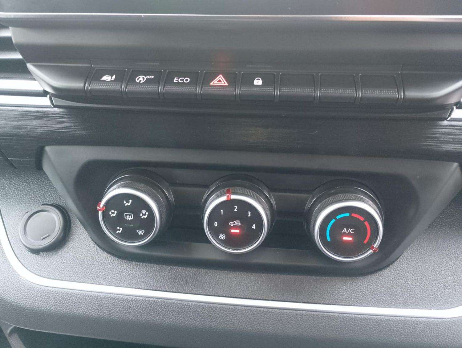 2022 RENAULT TRAFIC 2022 RENAULT TRAFIC
