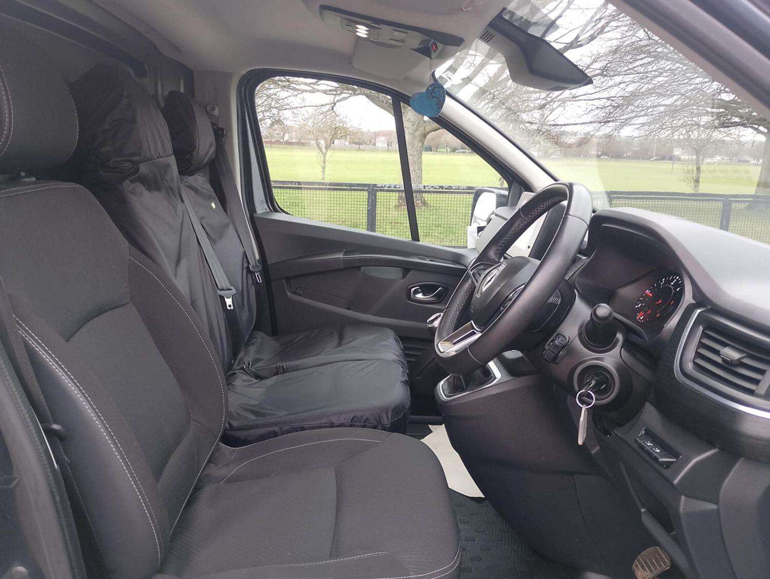 2022 RENAULT TRAFIC 2022 RENAULT TRAFIC
