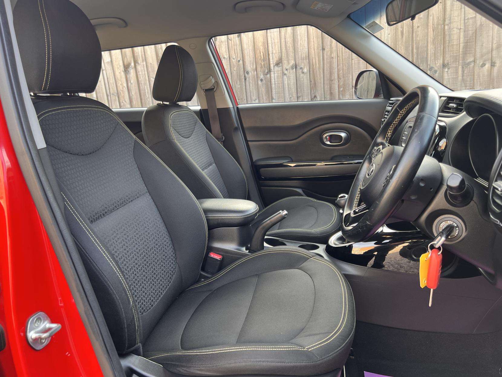 2015 KIA SOUL 2015 KIA SOUL