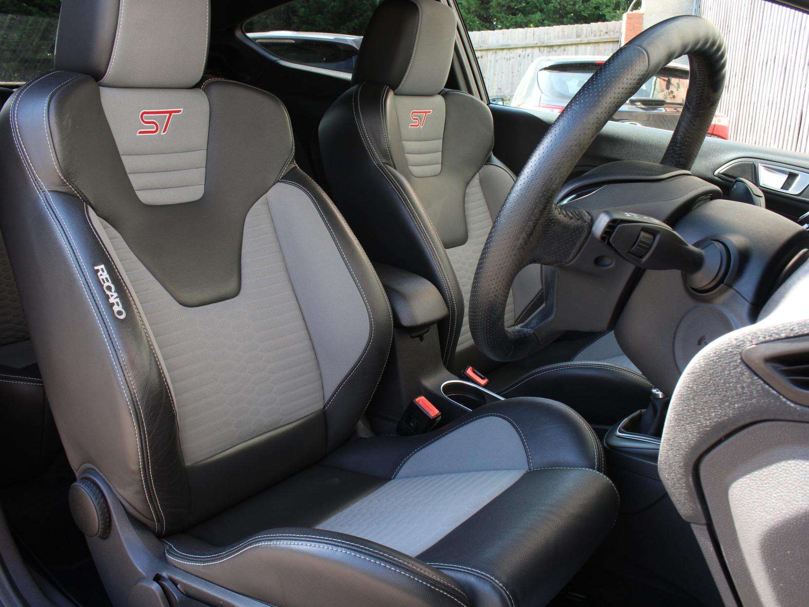 2017 FORD FIESTA 2017 FORD FIESTA