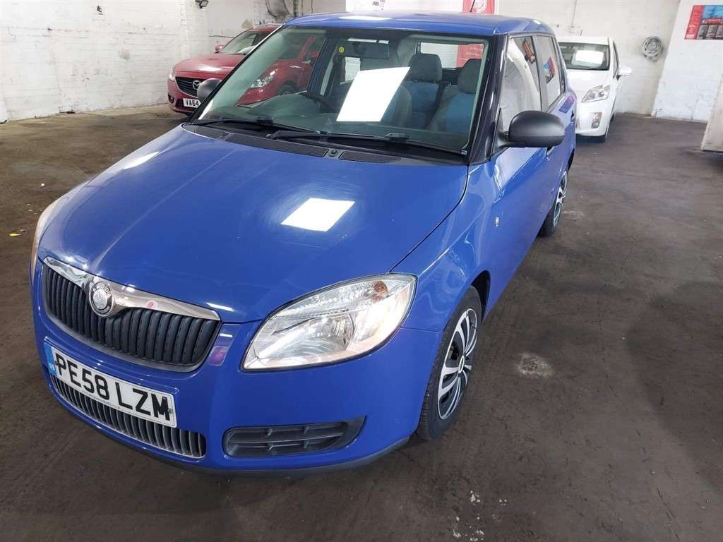A 2008 SKODA FABIA 1 HTP 60 A 2008 SKODA FABIA 1 HTP 60