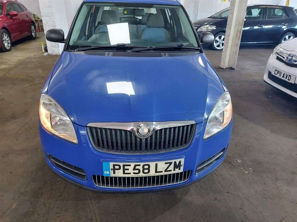 A 2008 SKODA FABIA 1 HTP 60 A 2008 SKODA FABIA 1 HTP 60
