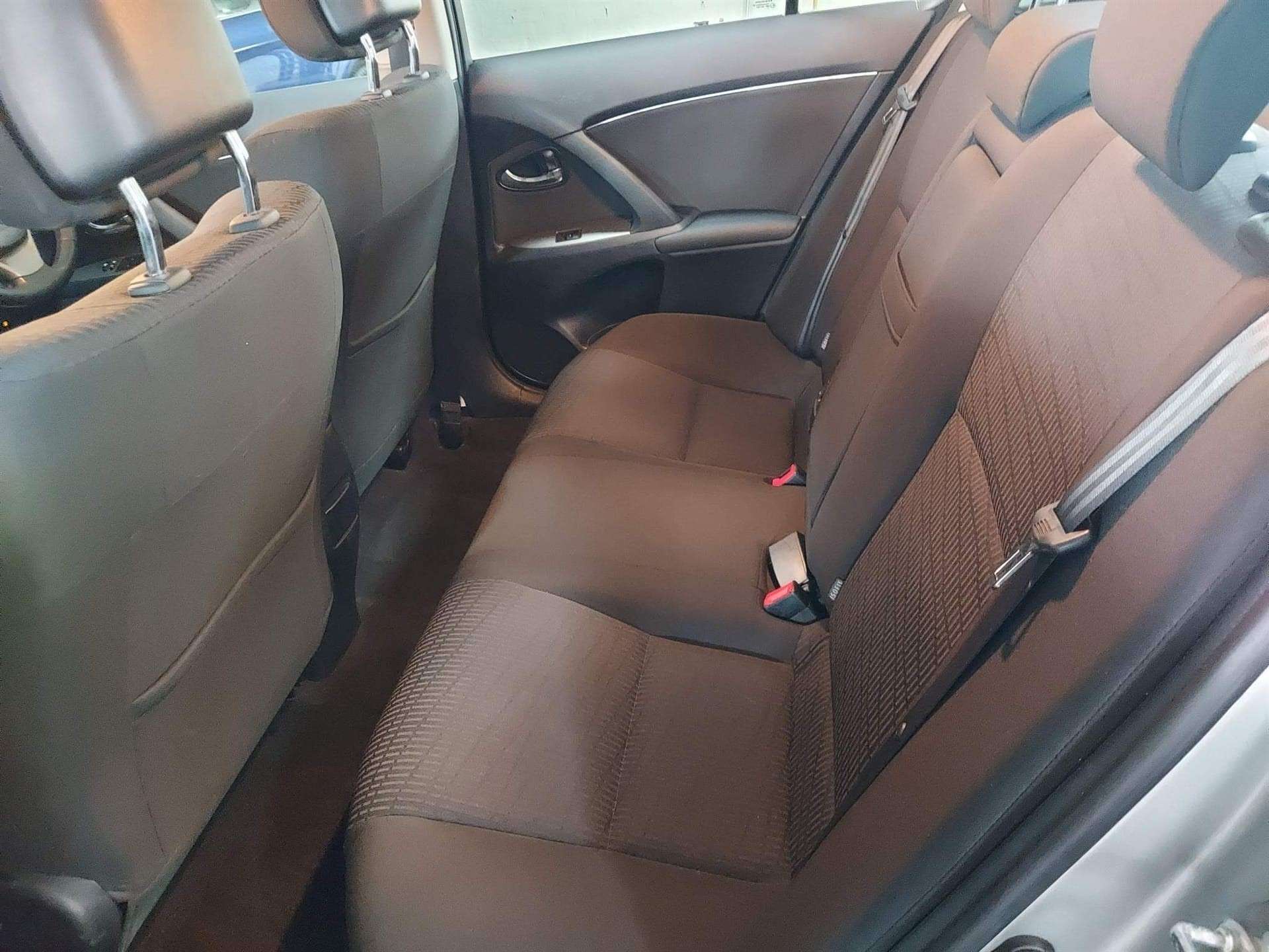 2010 TOYOTA AVENSIS 2010 TOYOTA AVENSIS