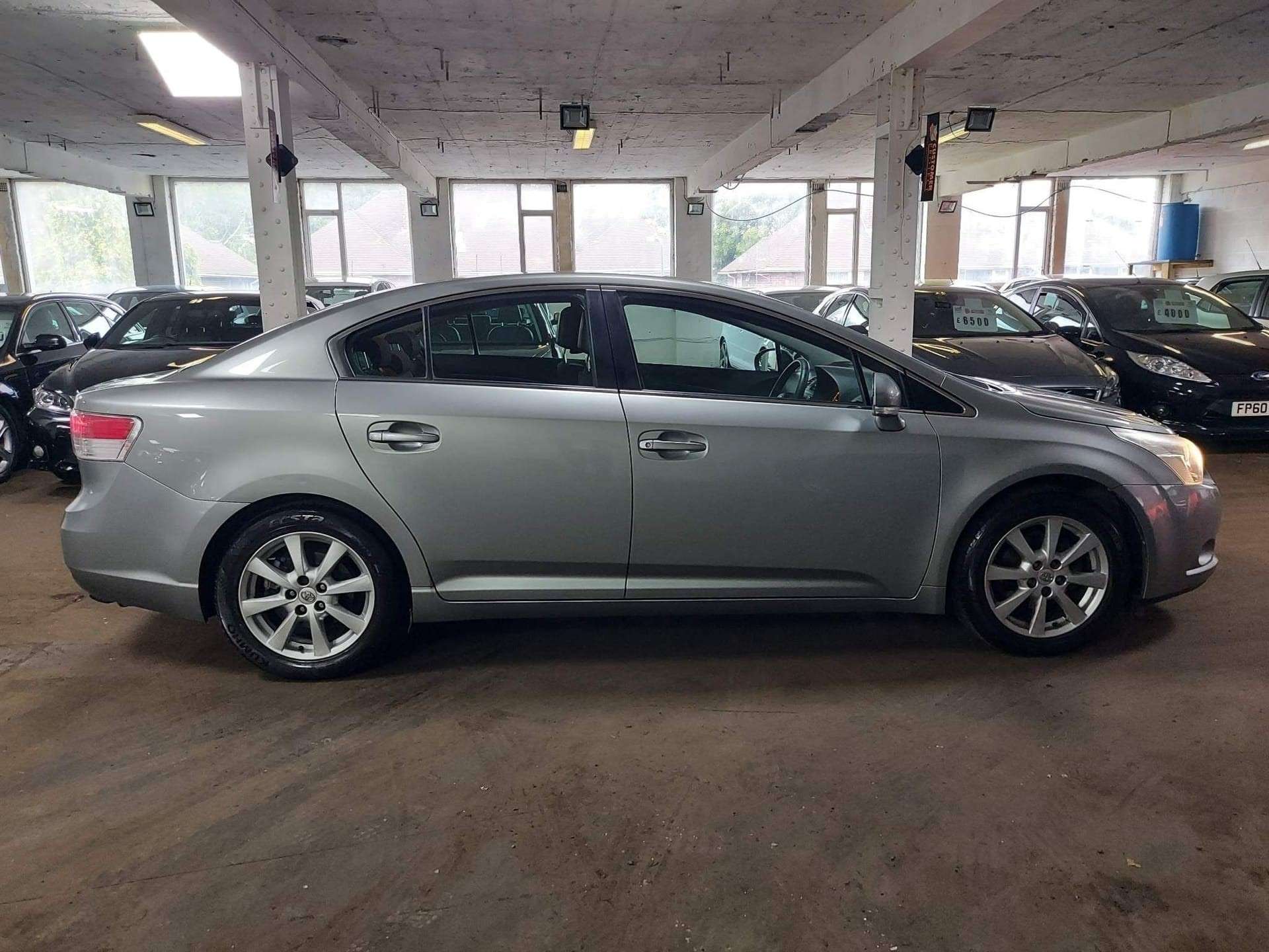 2010 TOYOTA AVENSIS 2010 TOYOTA AVENSIS