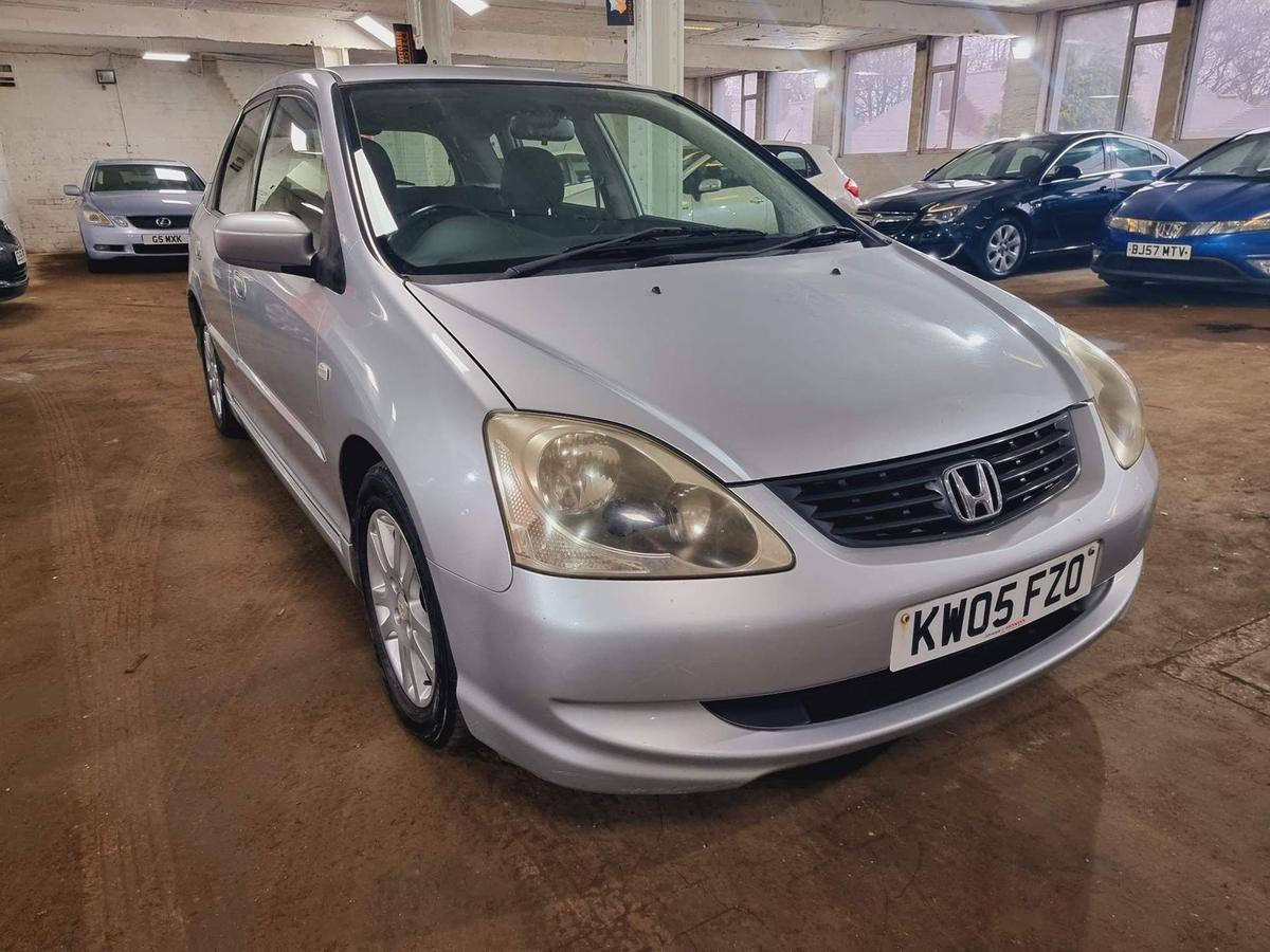 Check out this Honda Civic 2005 Petrol Manual