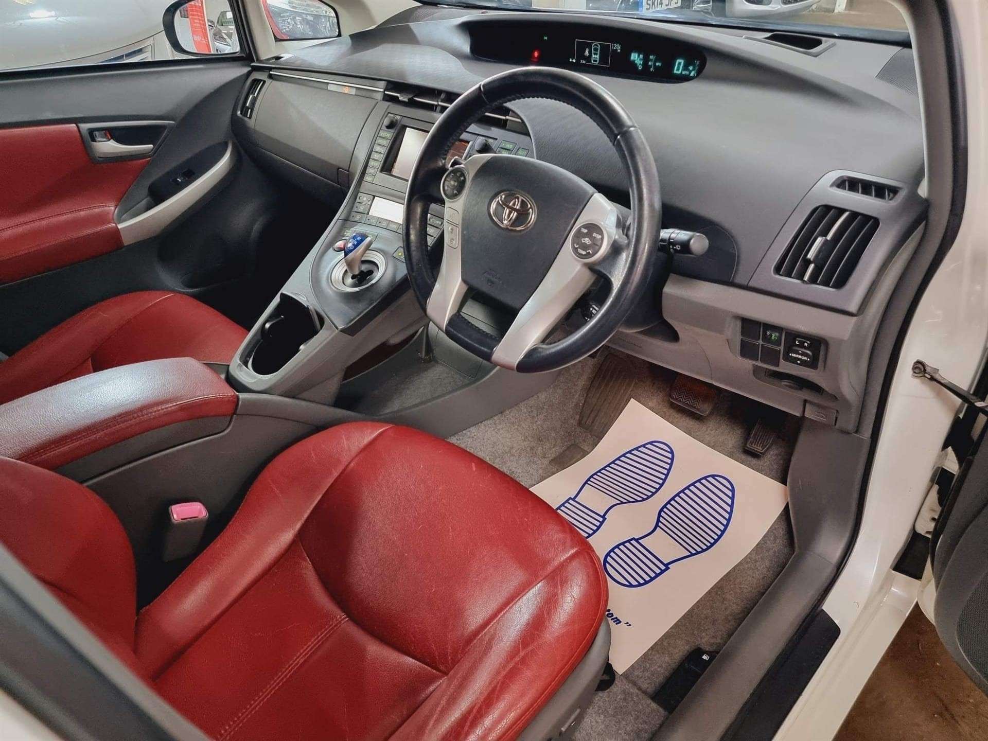 2010 TOYOTA PRIUS 2010 TOYOTA PRIUS