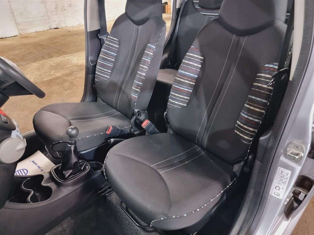 2013 CITROEN C1 2013 CITROEN C1