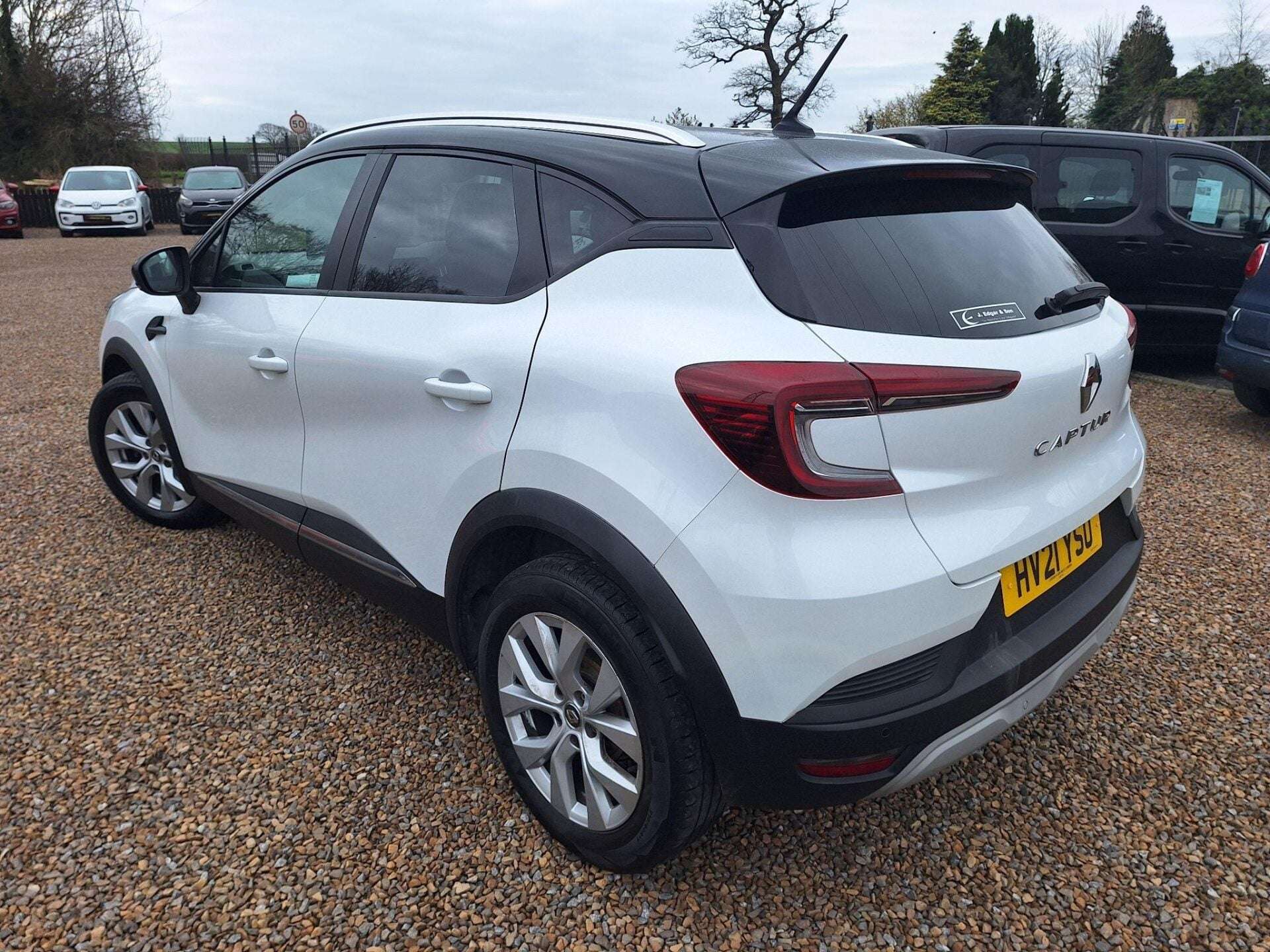 2021 RENAULT CAPTUR 2021 RENAULT CAPTUR