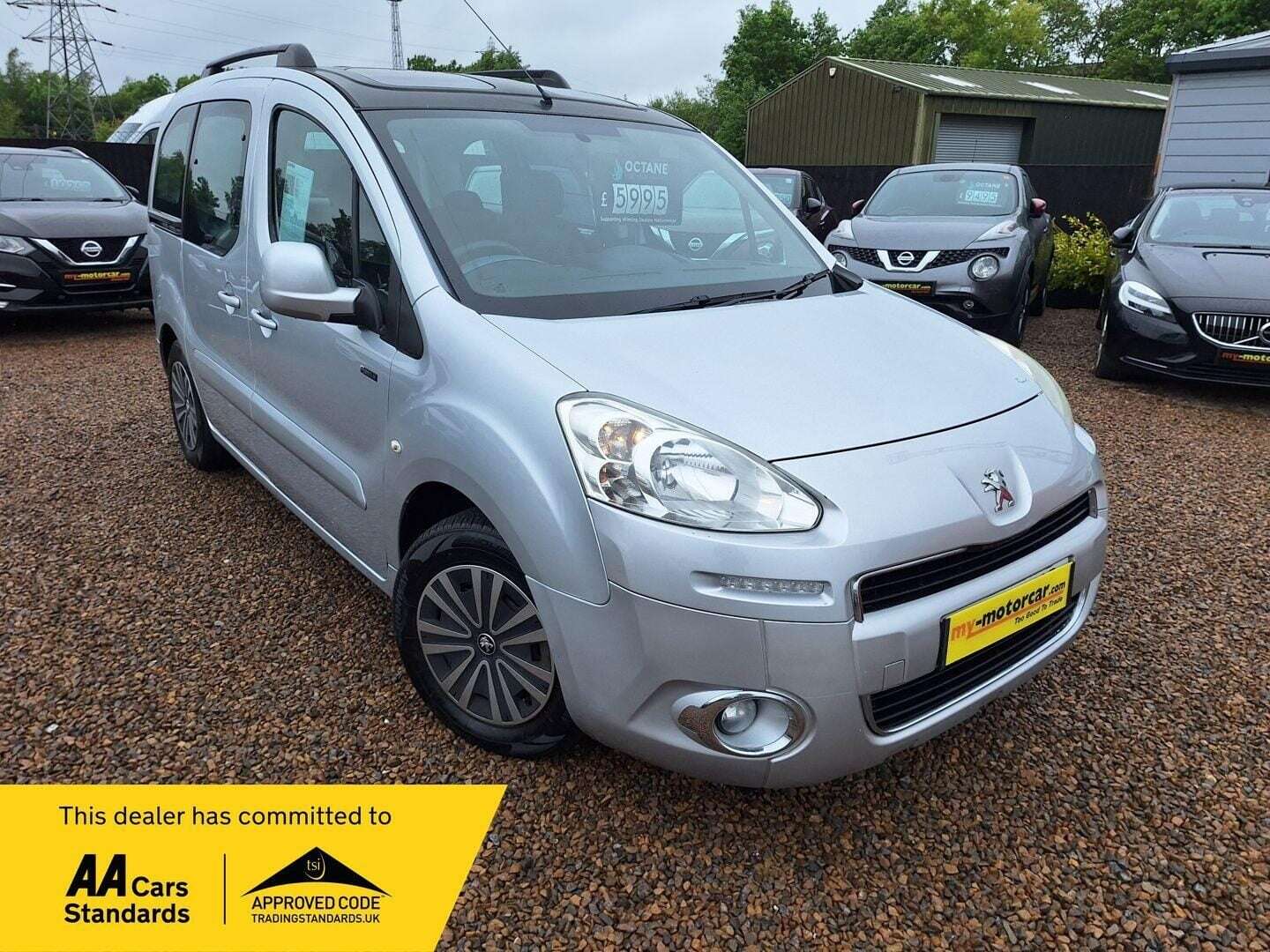 A 2012 PEUGEOT PARTNER TEPEE 1.6 HDi Tepee Family 5dr A 2012 PEUGEOT PARTNER TEPEE 1.6 HDi Tepee Family 5dr