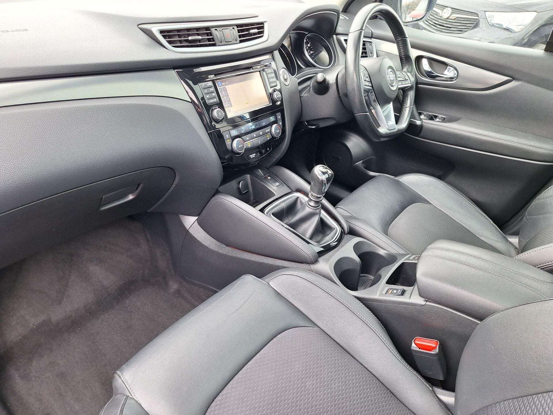 A 2018 NISSAN QASHQAI 1.2 DIG-T Tekna Euro 6 (s/s) 5dr A 2018 NISSAN QASHQAI 1.2 DIG-T Tekna Euro 6 (s/s) 5dr