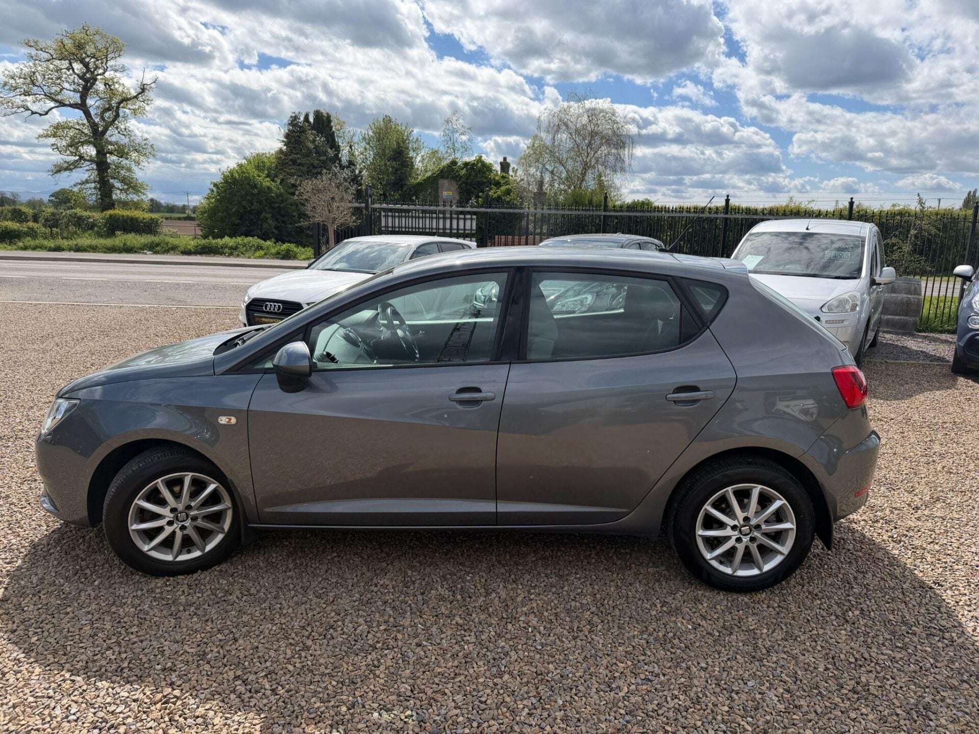 2017 SEAT IBIZA 2017 SEAT IBIZA
