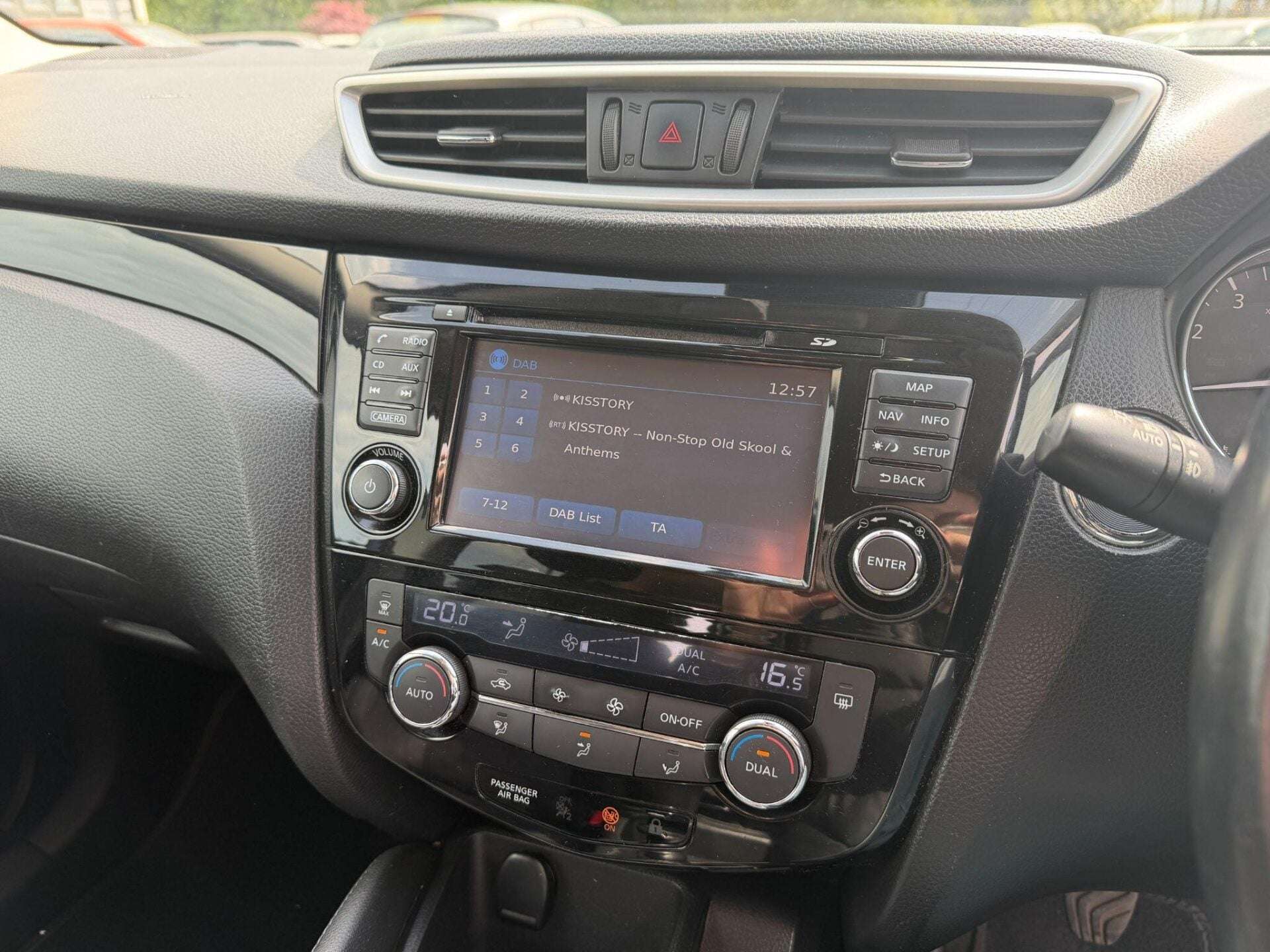 2015 NISSAN QASHQAI 2015 NISSAN QASHQAI