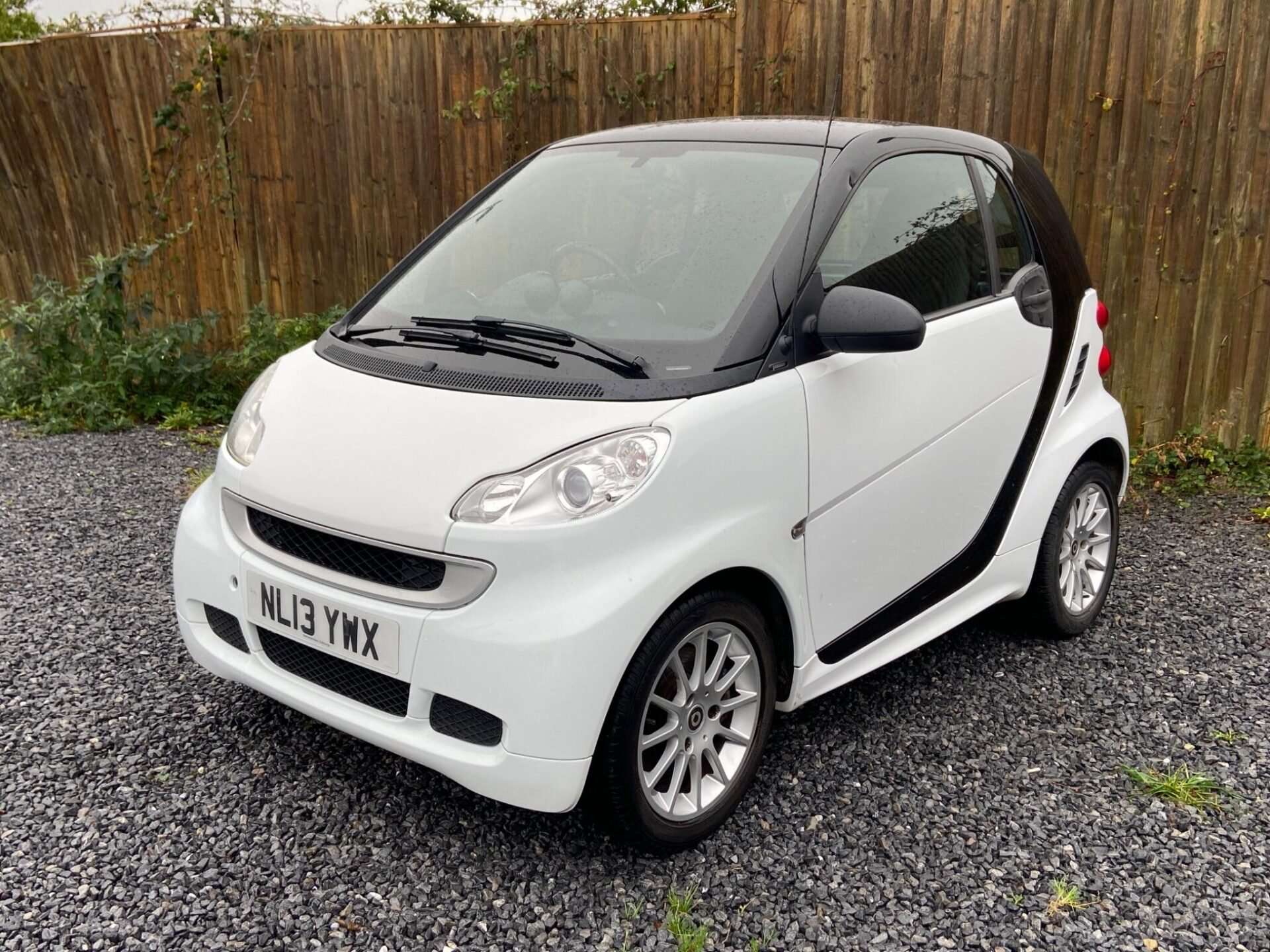 2013 SMART FORTWO COUPE 2013 SMART FORTWO COUPE