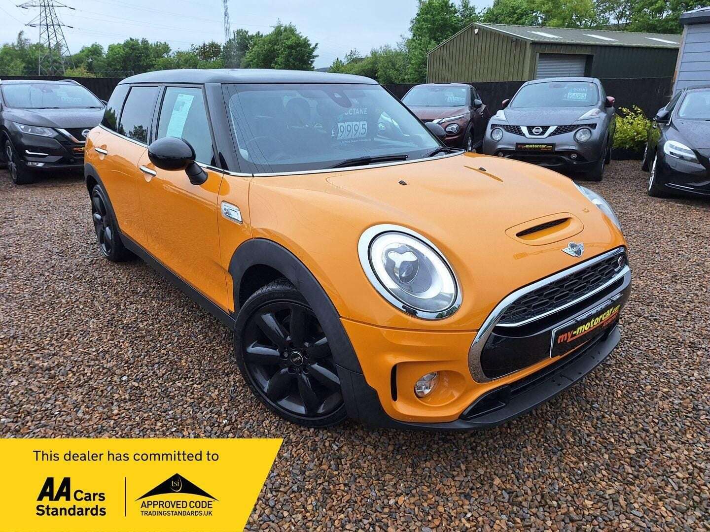 A 2015 MINI CLUBMAN 2.0 Cooper S Auto Euro 6 (s/s) 6dr A 2015 MINI CLUBMAN 2.0 Cooper S Auto Euro 6 (s/s) 6dr