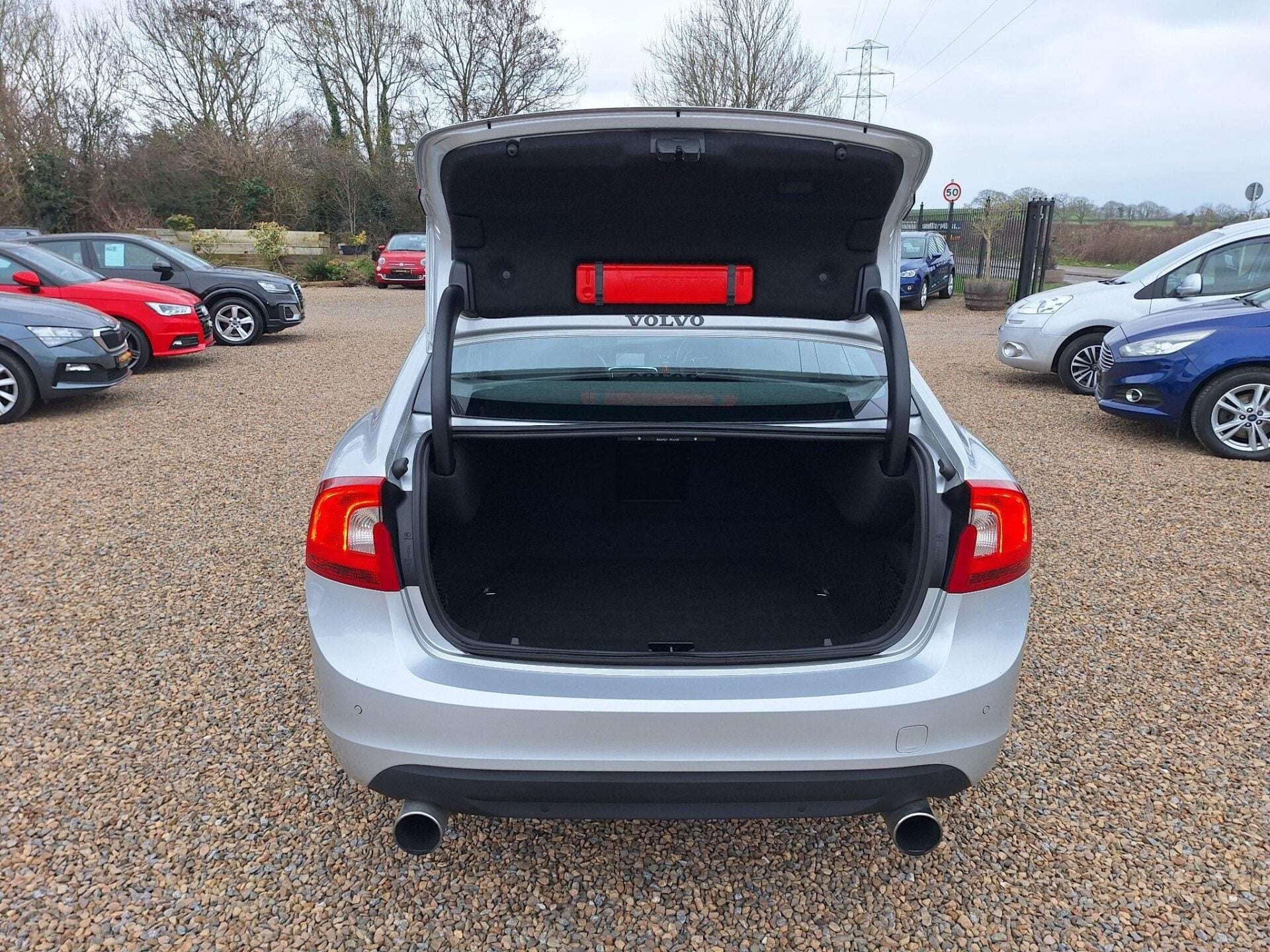 2012 VOLVO S60 2012 VOLVO S60