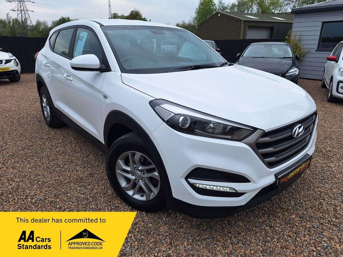 A 2017 HYUNDAI TUCSON 1.7 CRDi Blue Drive S Euro 6 (s/s) 5dr A 2017 HYUNDAI TUCSON 1.7 CRDi Blue Drive S Euro 6 (s/s) 5dr