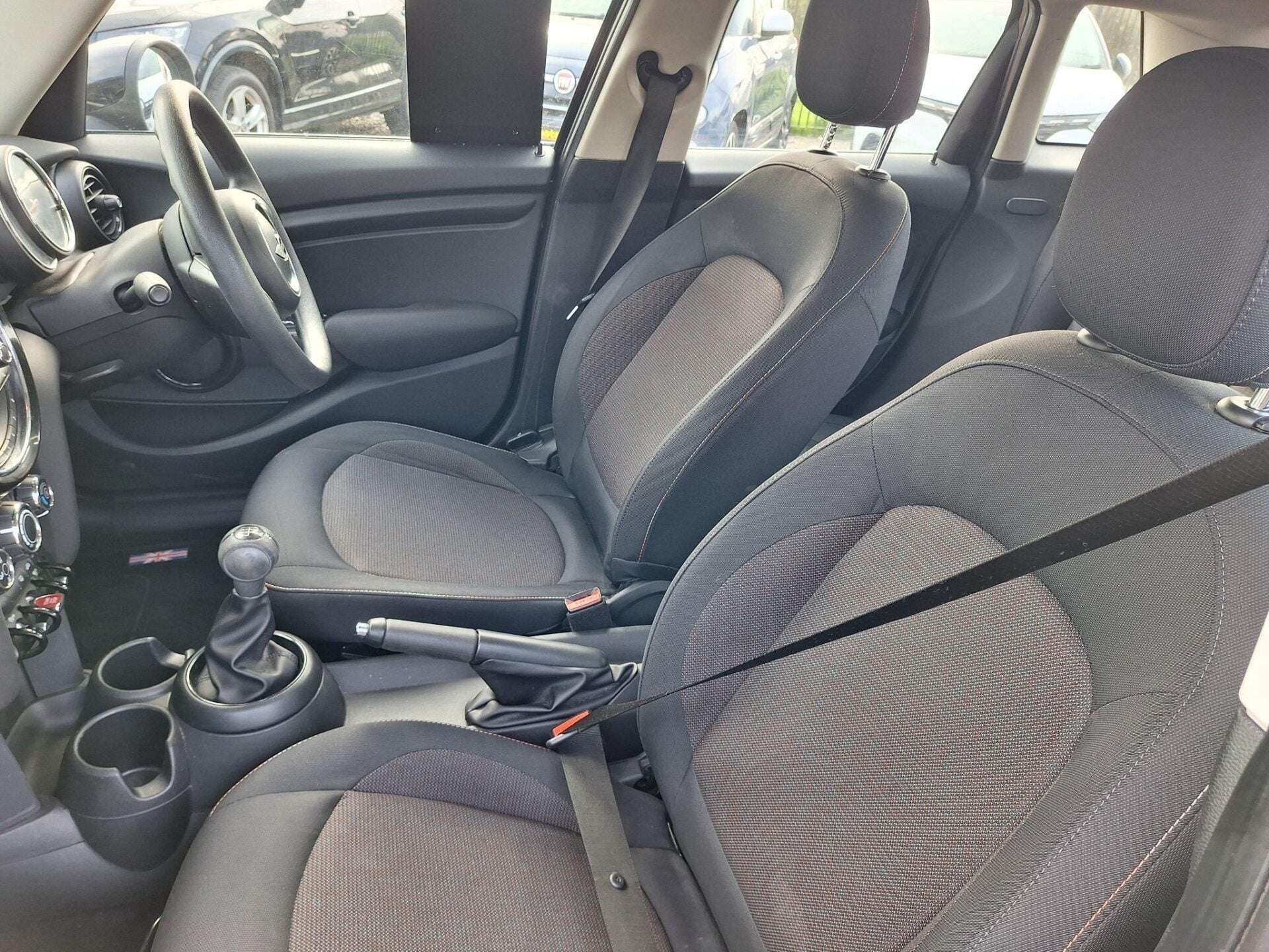 2017 MINI HATCH 2017 MINI HATCH