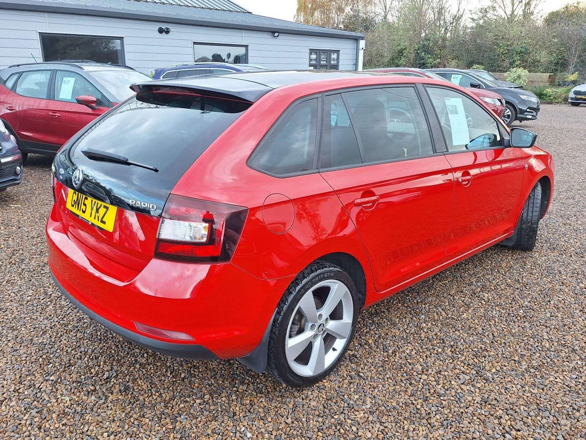 2015 SKODA RAPID SPACEBACK 2015 SKODA RAPID SPACEBACK