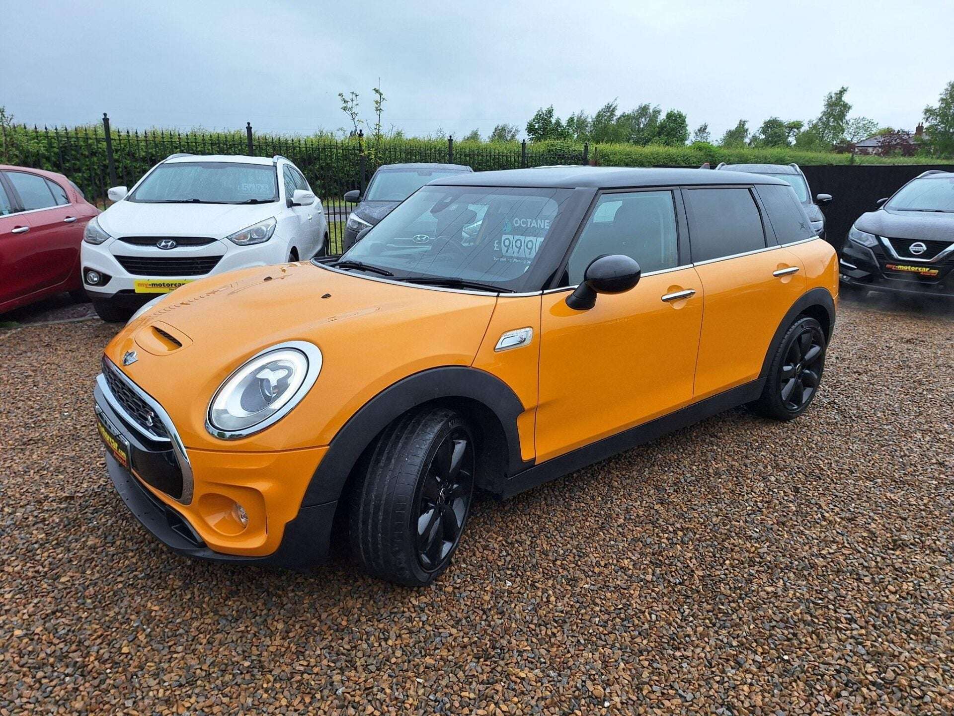 A 2015 MINI CLUBMAN 2.0 Cooper S Auto Euro 6 (s/s) 6dr A 2015 MINI CLUBMAN 2.0 Cooper S Auto Euro 6 (s/s) 6dr