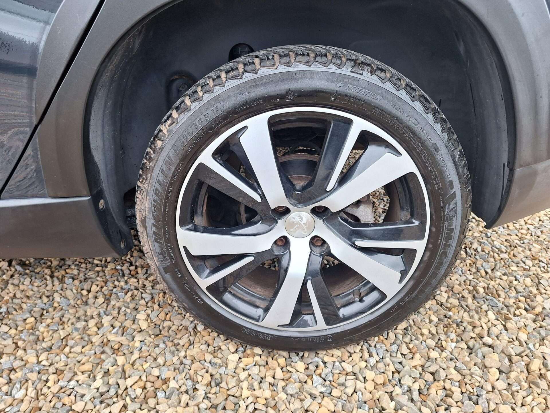 2016 PEUGEOT 2008 2016 PEUGEOT 2008