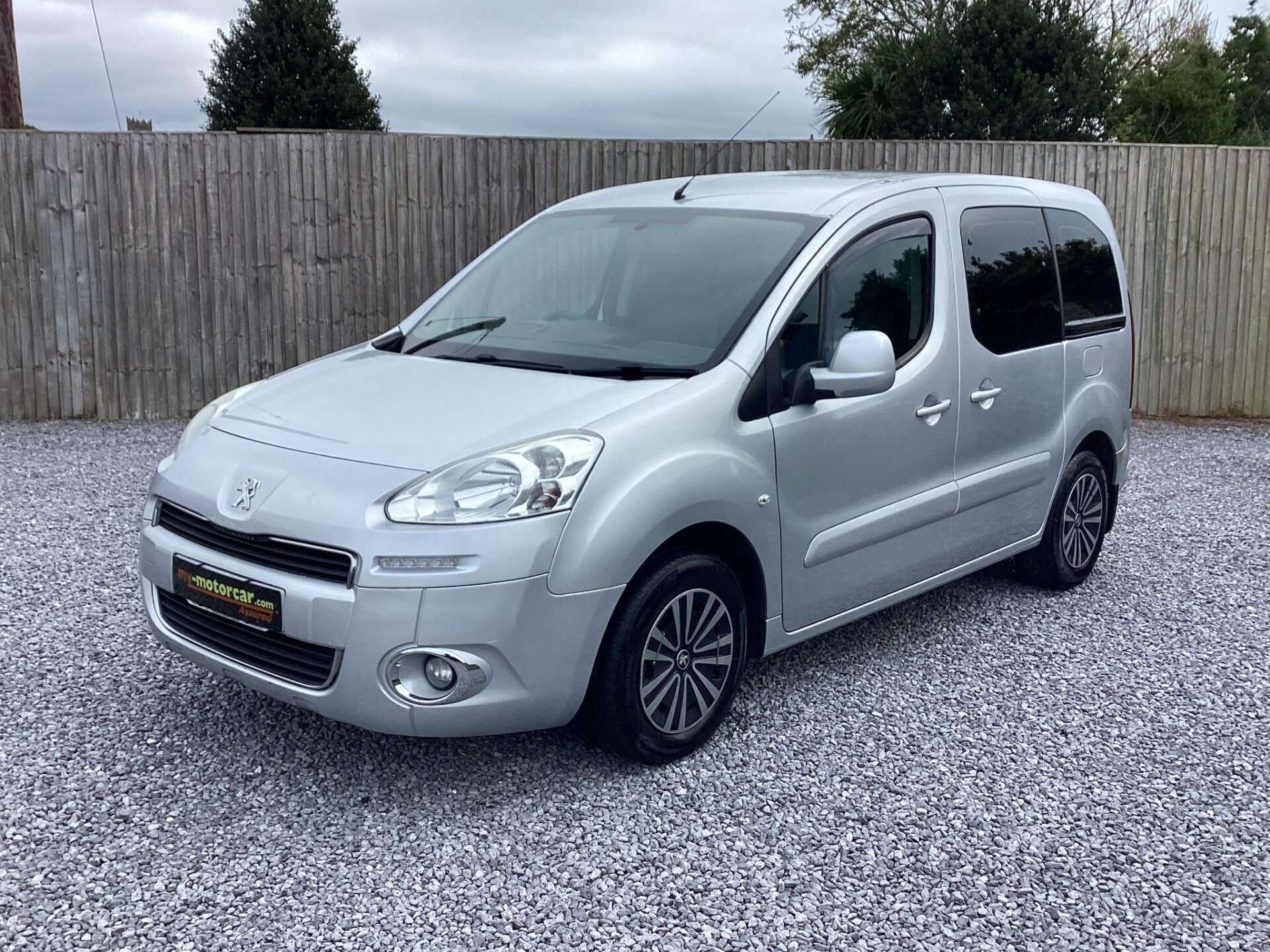 2013 PEUGEOT PARTNER TEPEE 2013 PEUGEOT PARTNER TEPEE