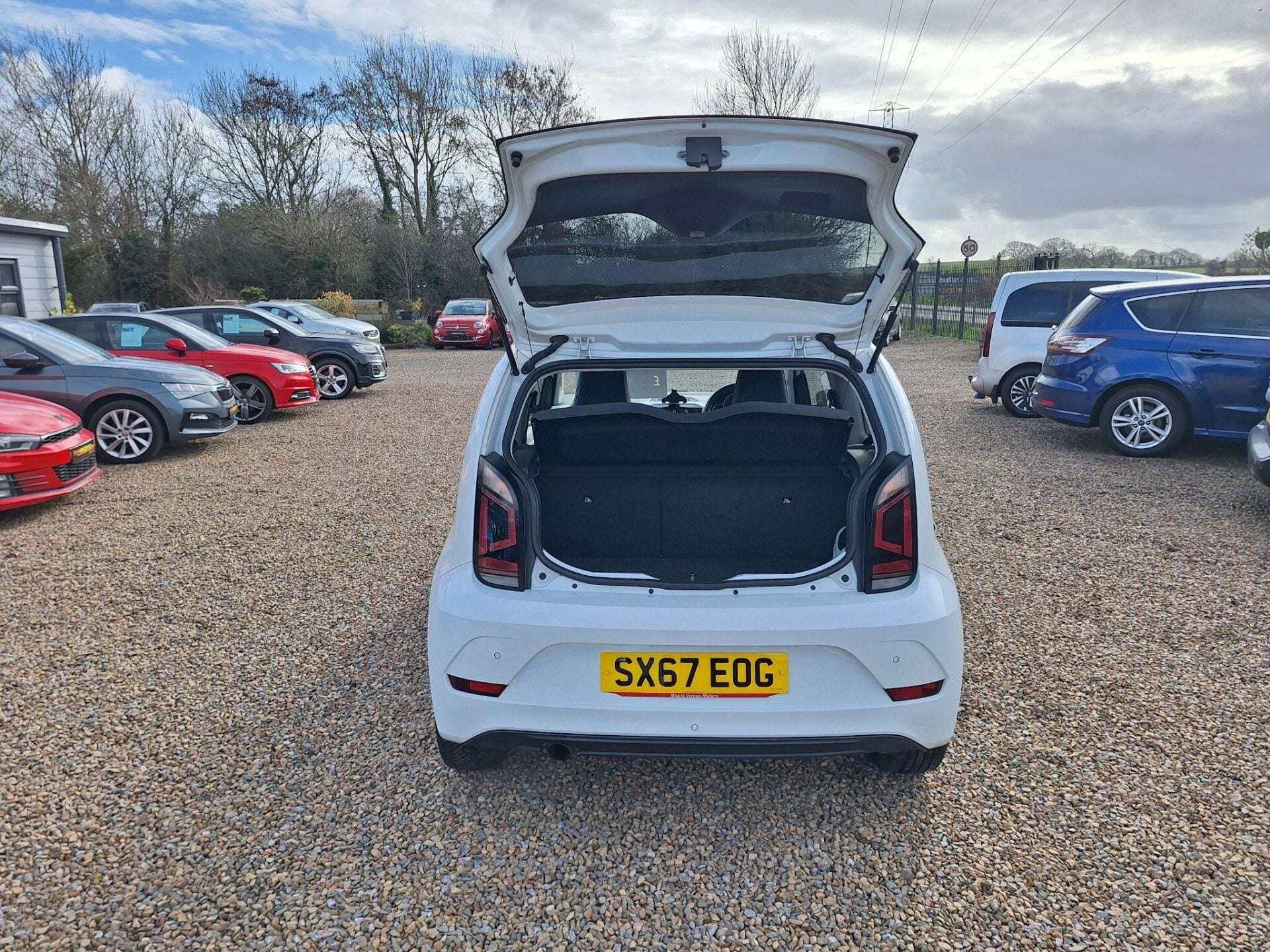 2017 VOLKSWAGEN UP 2017 VOLKSWAGEN UP