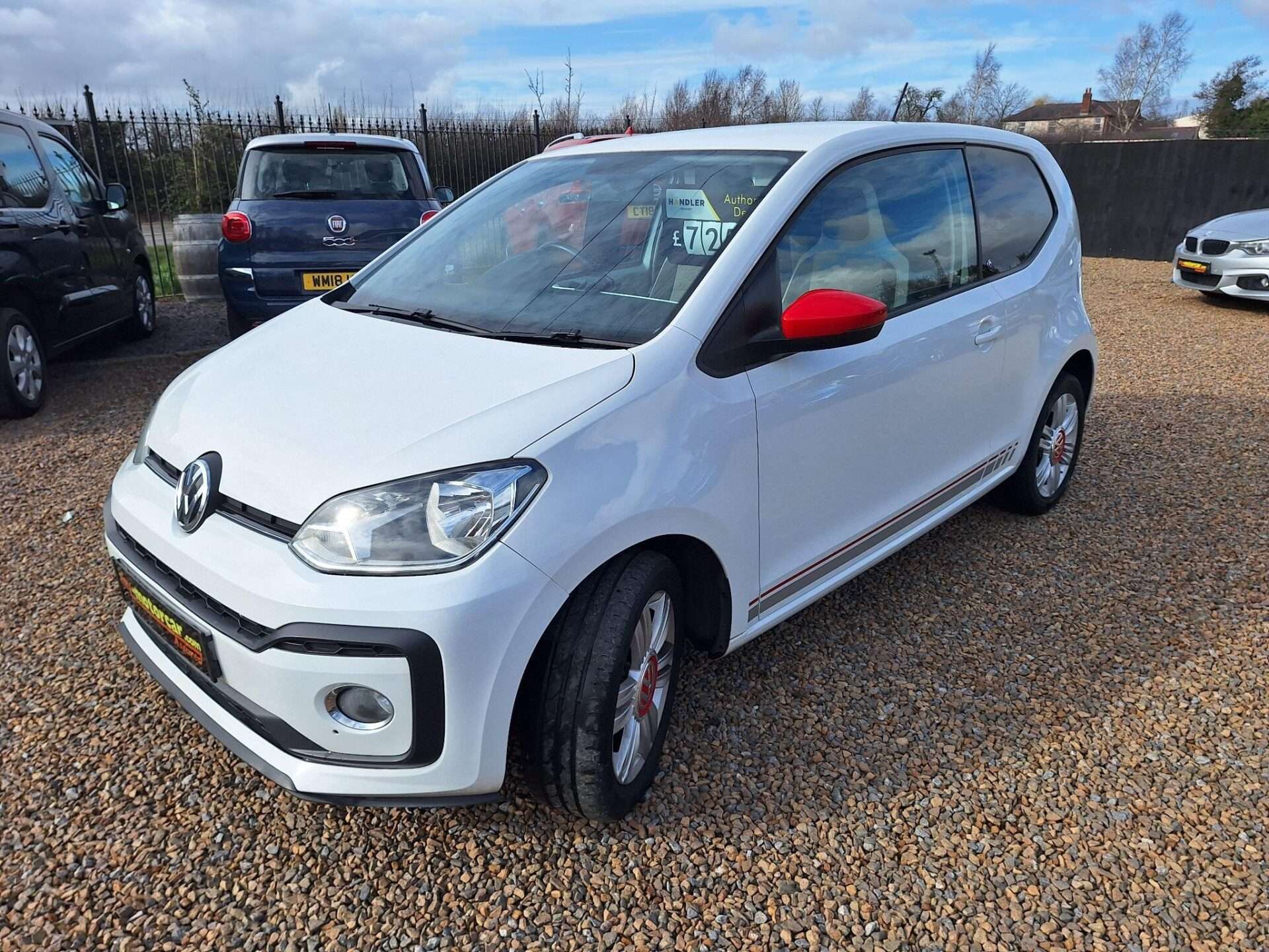 2017 VOLKSWAGEN UP 2017 VOLKSWAGEN UP