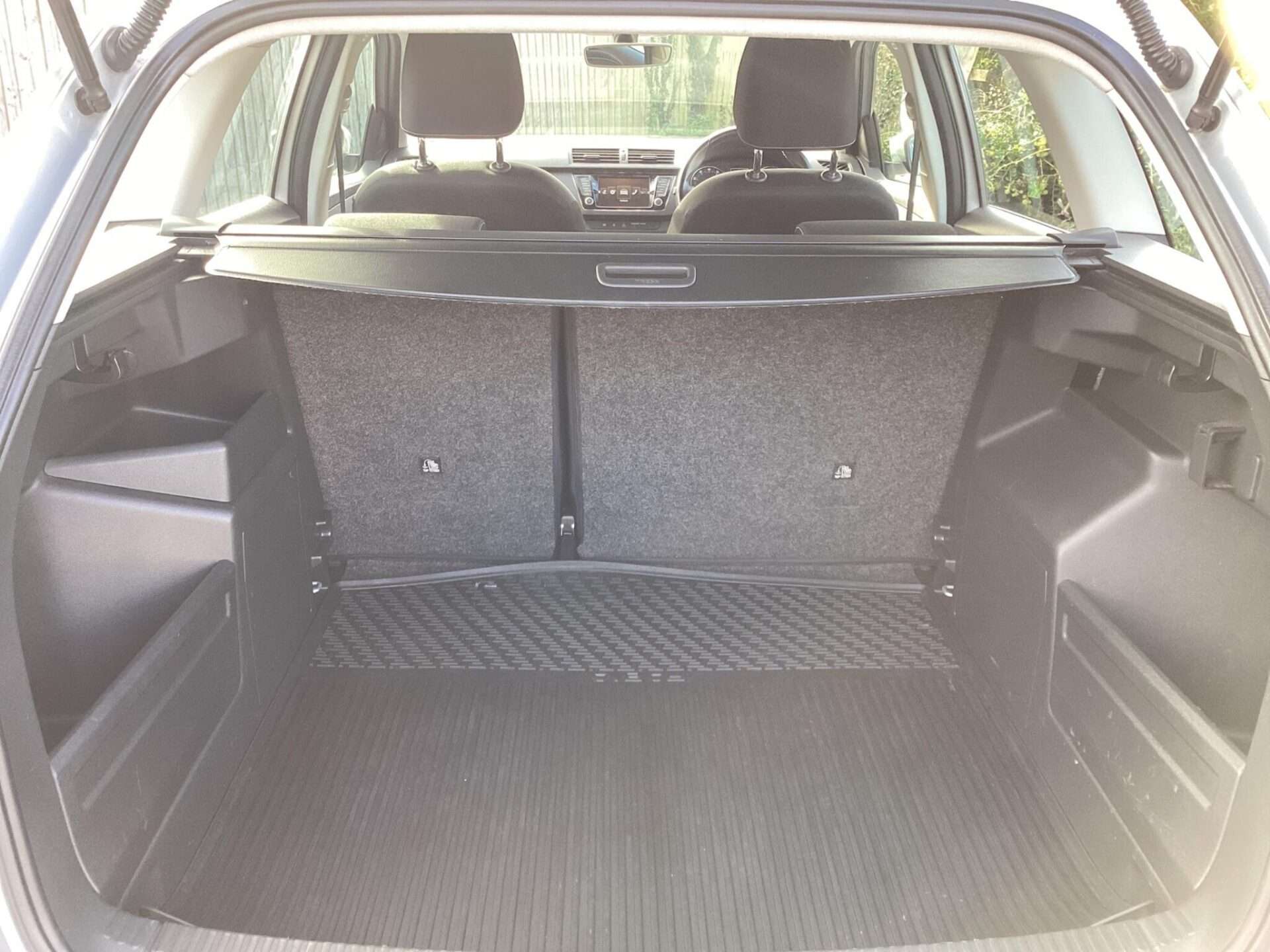 2015 SKODA FABIA 2015 SKODA FABIA