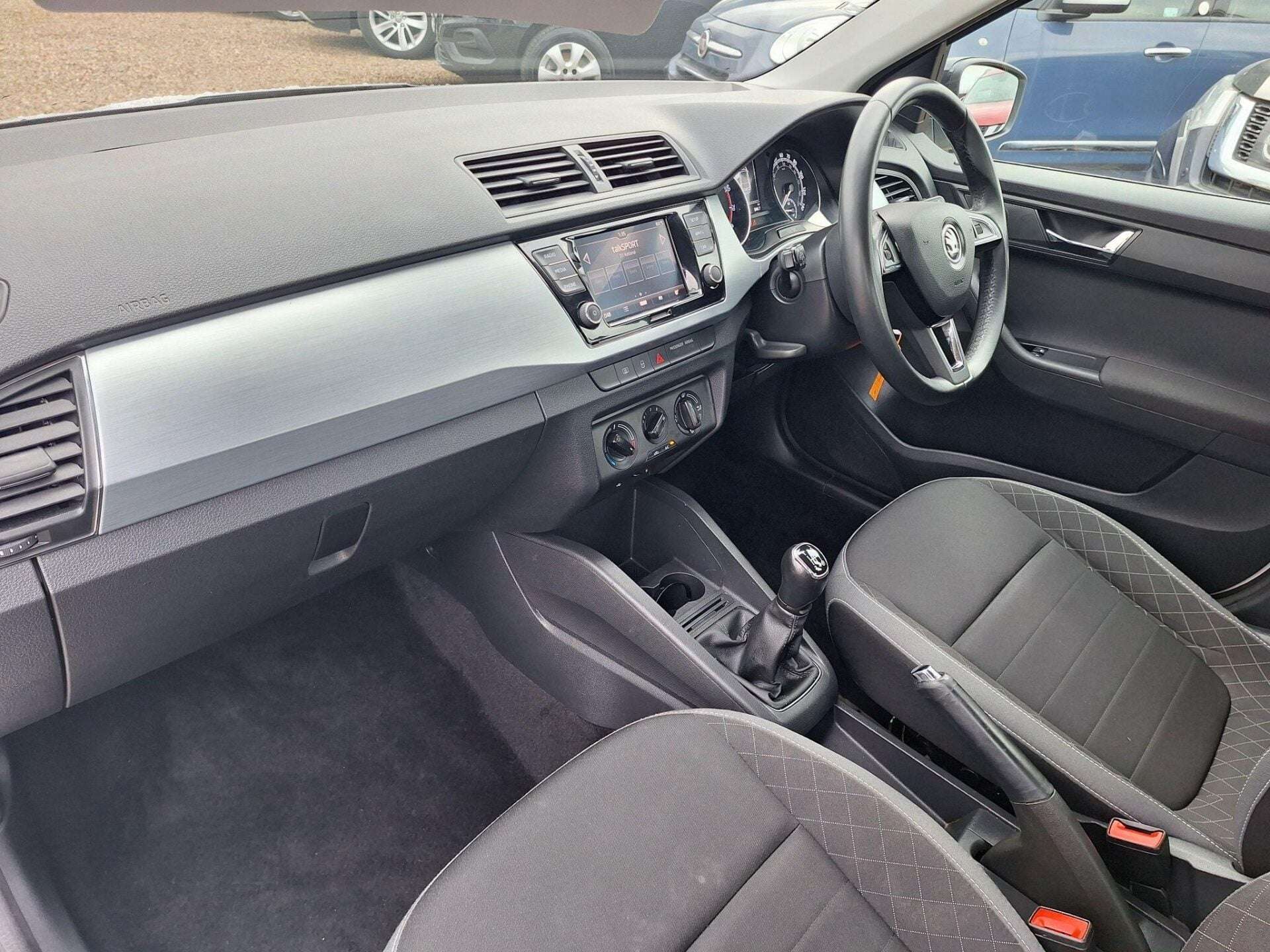 A 2019 SKODA FABIA 1.0 Colour Edition Euro 6 (s/s) 5dr A 2019 SKODA FABIA 1.0 Colour Edition Euro 6 (s/s) 5dr