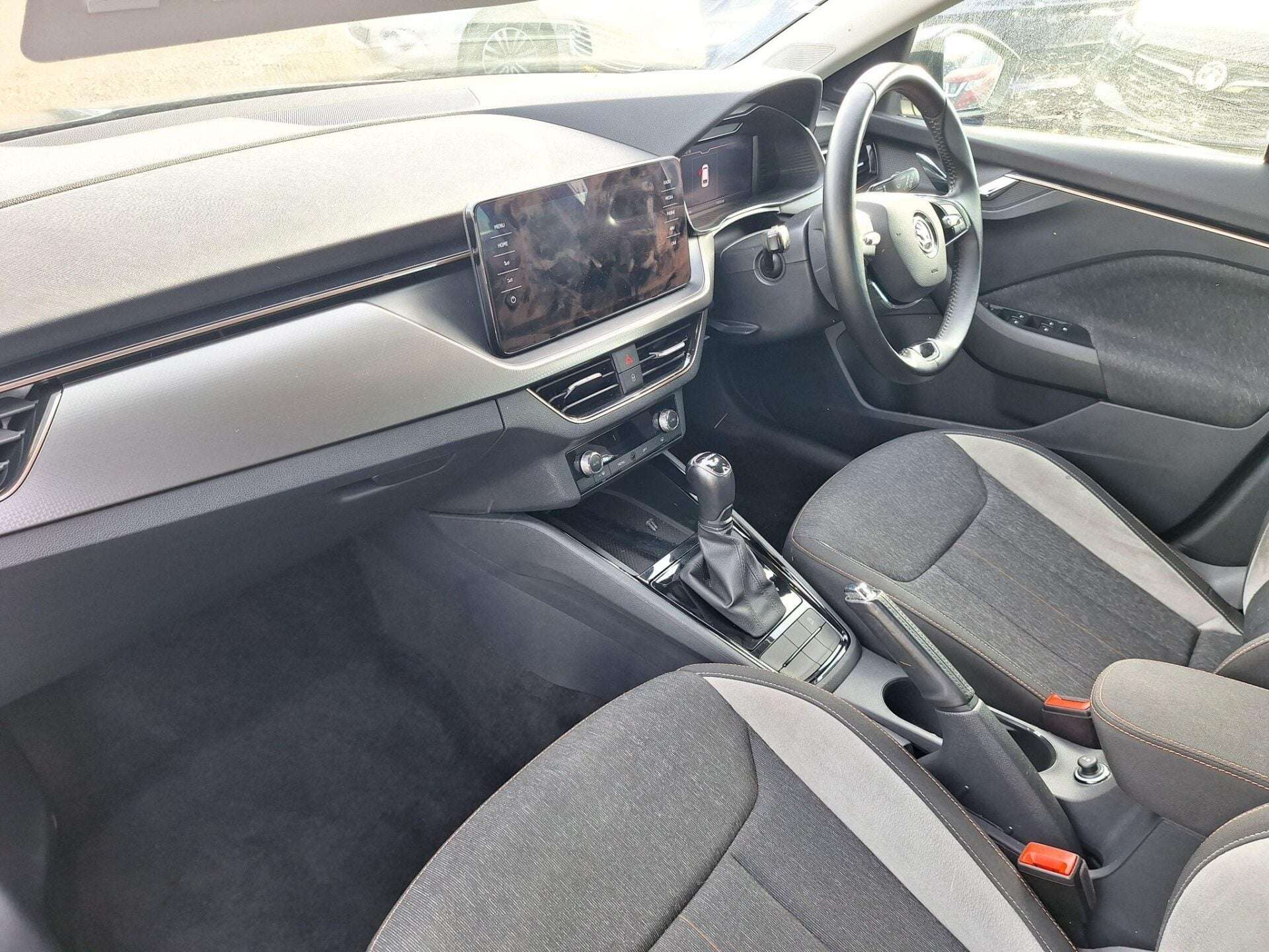 A 2021 SKODA SCALA 1.5 TSI SE L DSG Euro 6 (s/s) 5dr A 2021 SKODA SCALA 1.5 TSI SE L DSG Euro 6 (s/s) 5dr