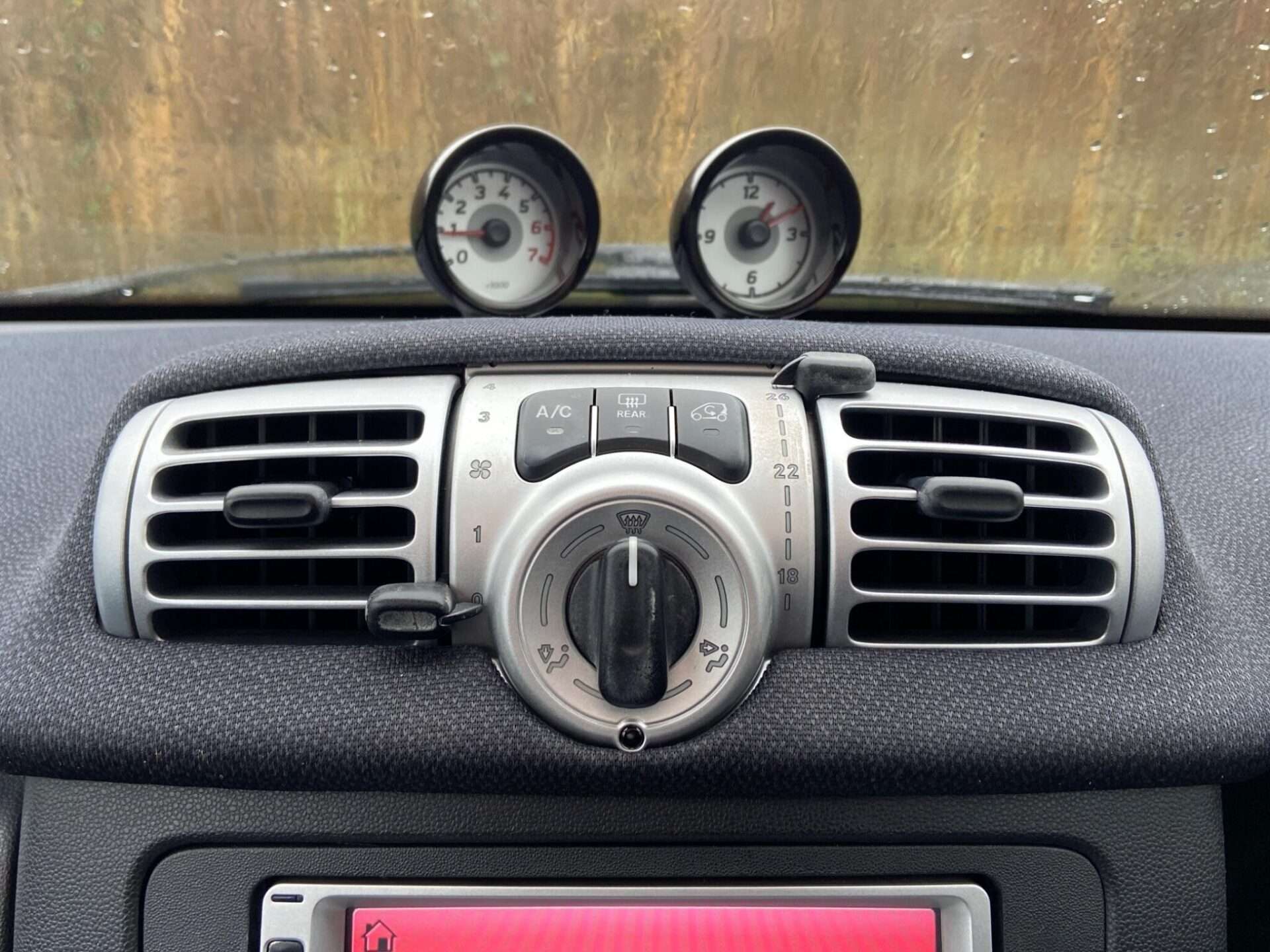 2013 SMART FORTWO COUPE 2013 SMART FORTWO COUPE