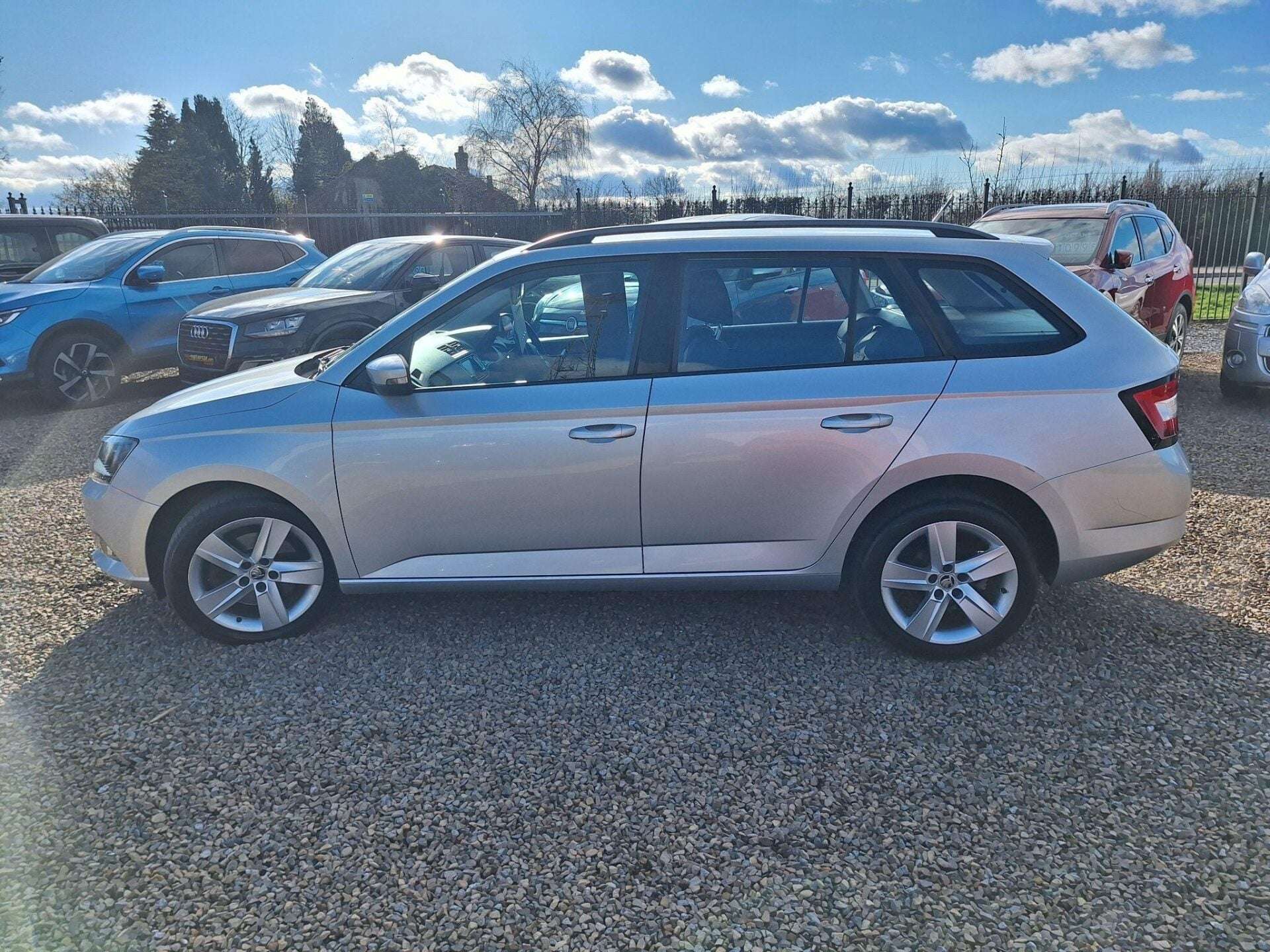 2015 SKODA FABIA 2015 SKODA FABIA