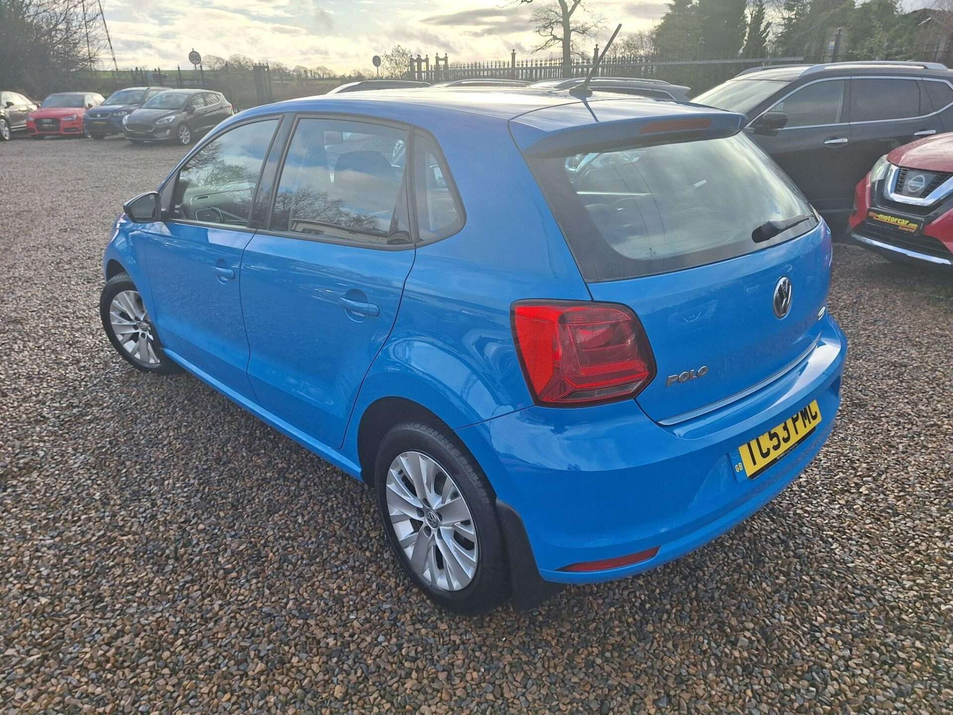 2015 VOLKSWAGEN POLO 2015 VOLKSWAGEN POLO