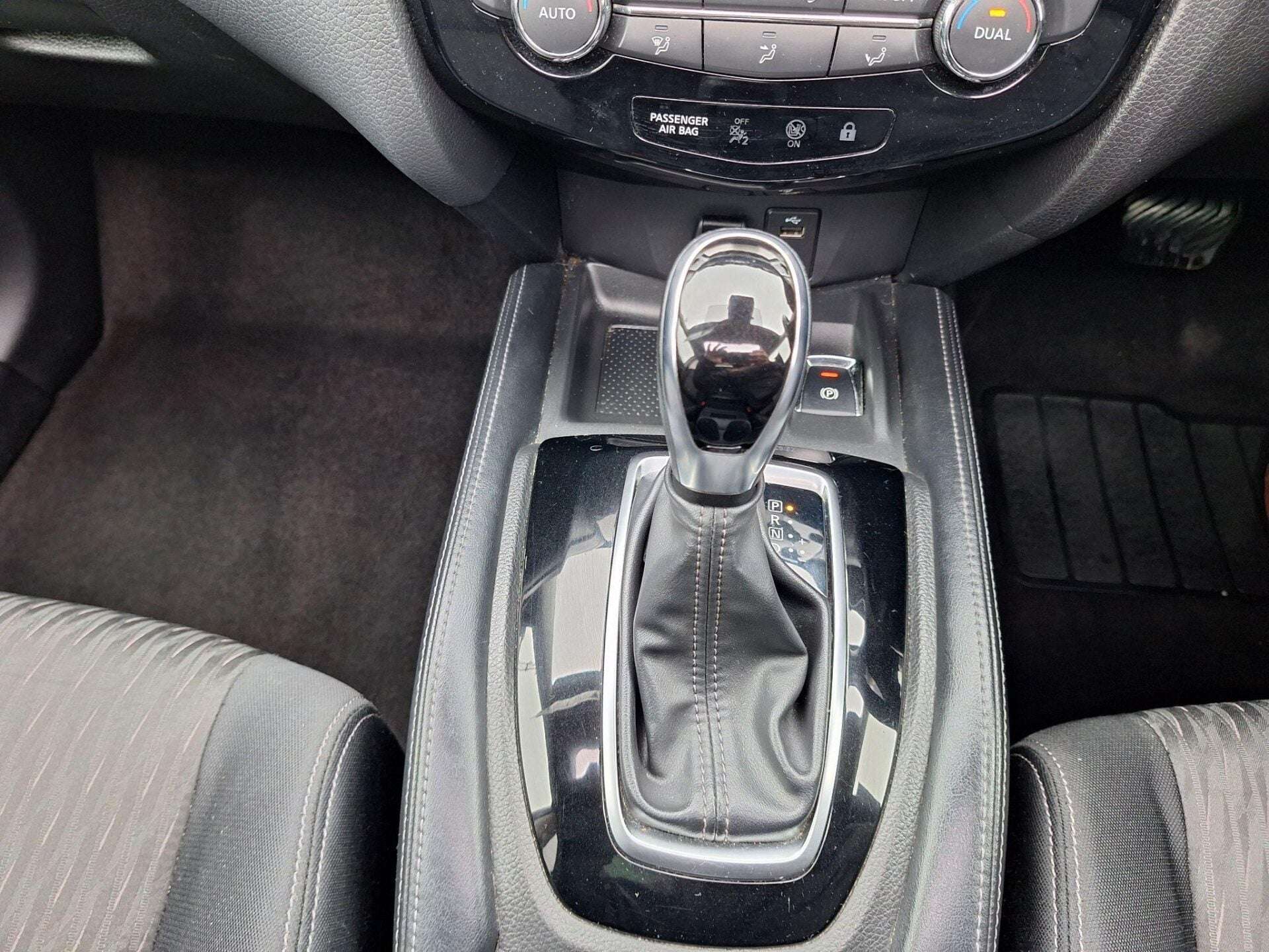 2018 NISSAN X-TRAIL 2018 NISSAN X-TRAIL