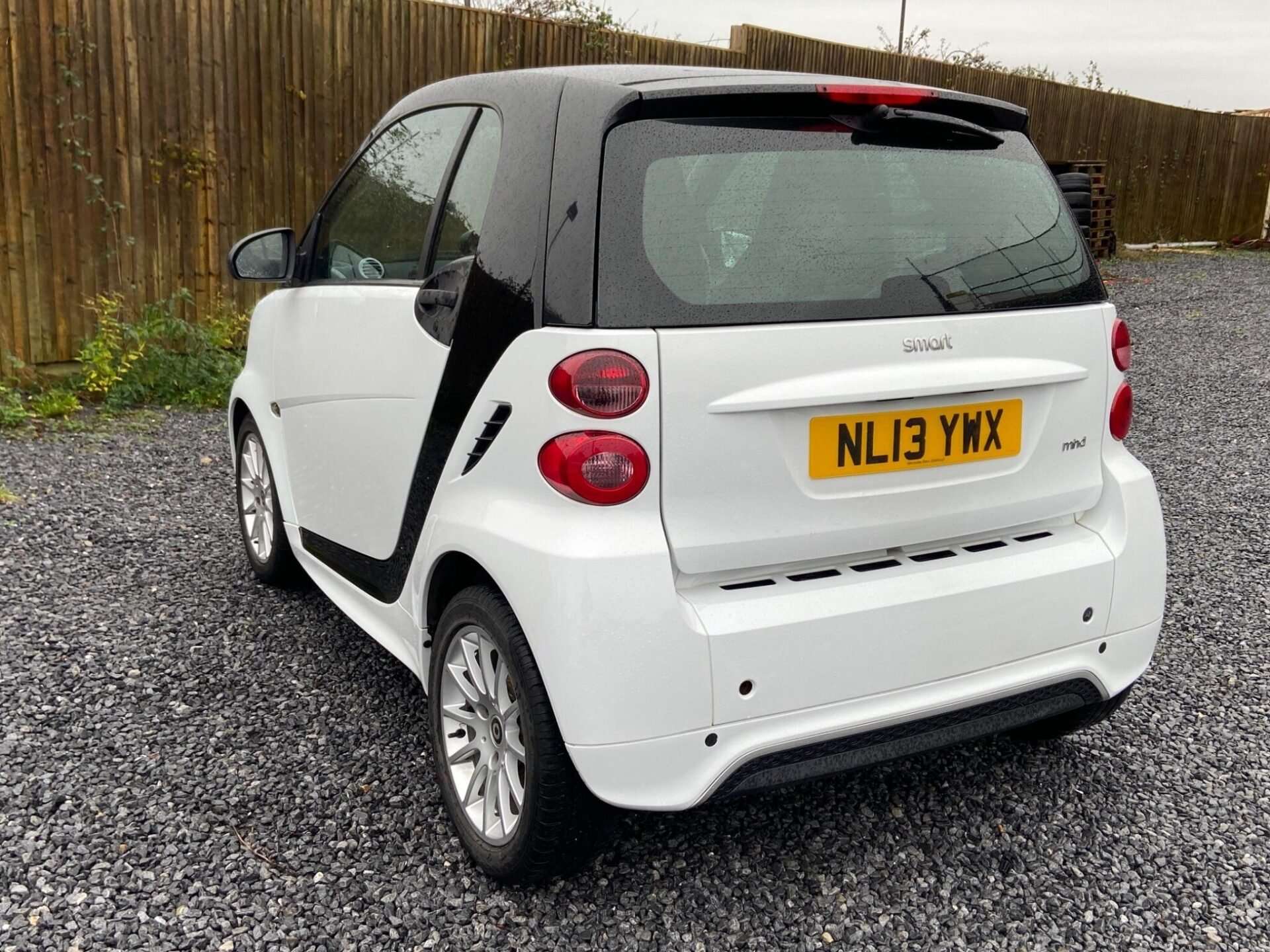 2013 SMART FORTWO COUPE 2013 SMART FORTWO COUPE