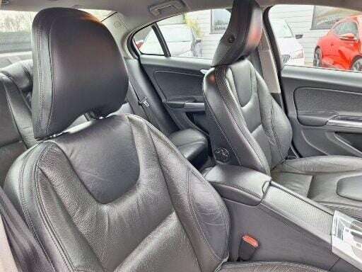 2012 VOLVO S60 2012 VOLVO S60