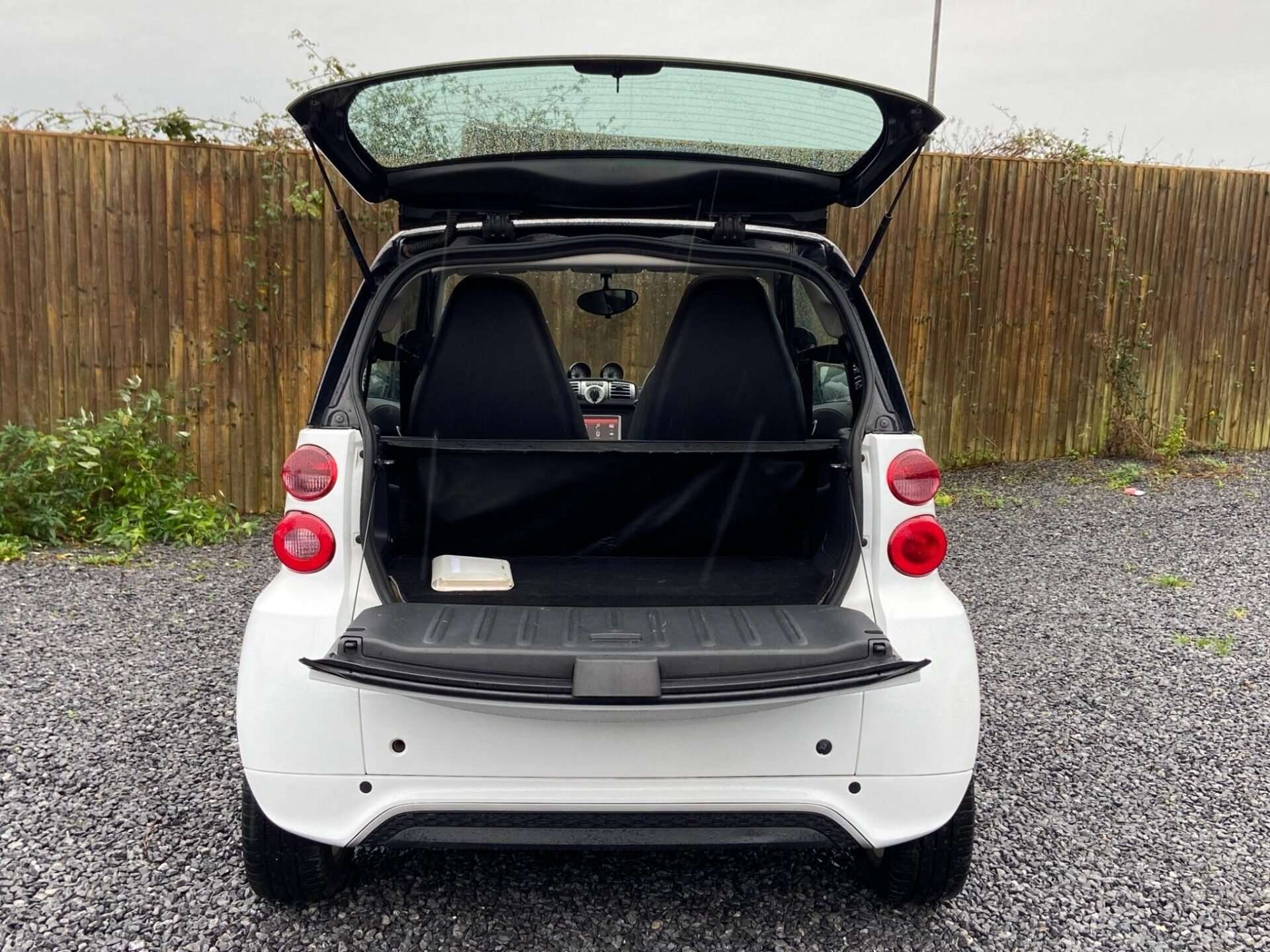 2013 SMART FORTWO COUPE 2013 SMART FORTWO COUPE