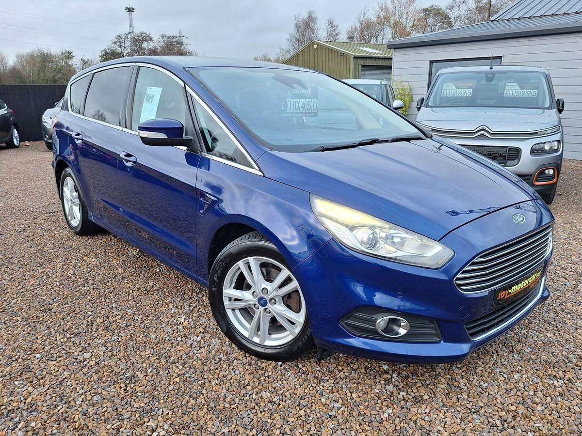 Check out this Ford S-max 2016 Diesel Automatic