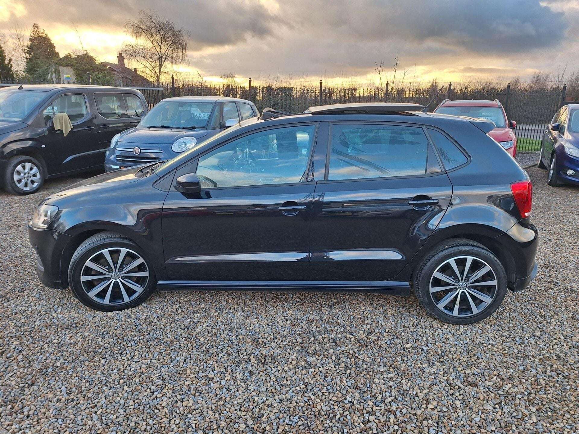 2012 VOLKSWAGEN POLO 2012 VOLKSWAGEN POLO