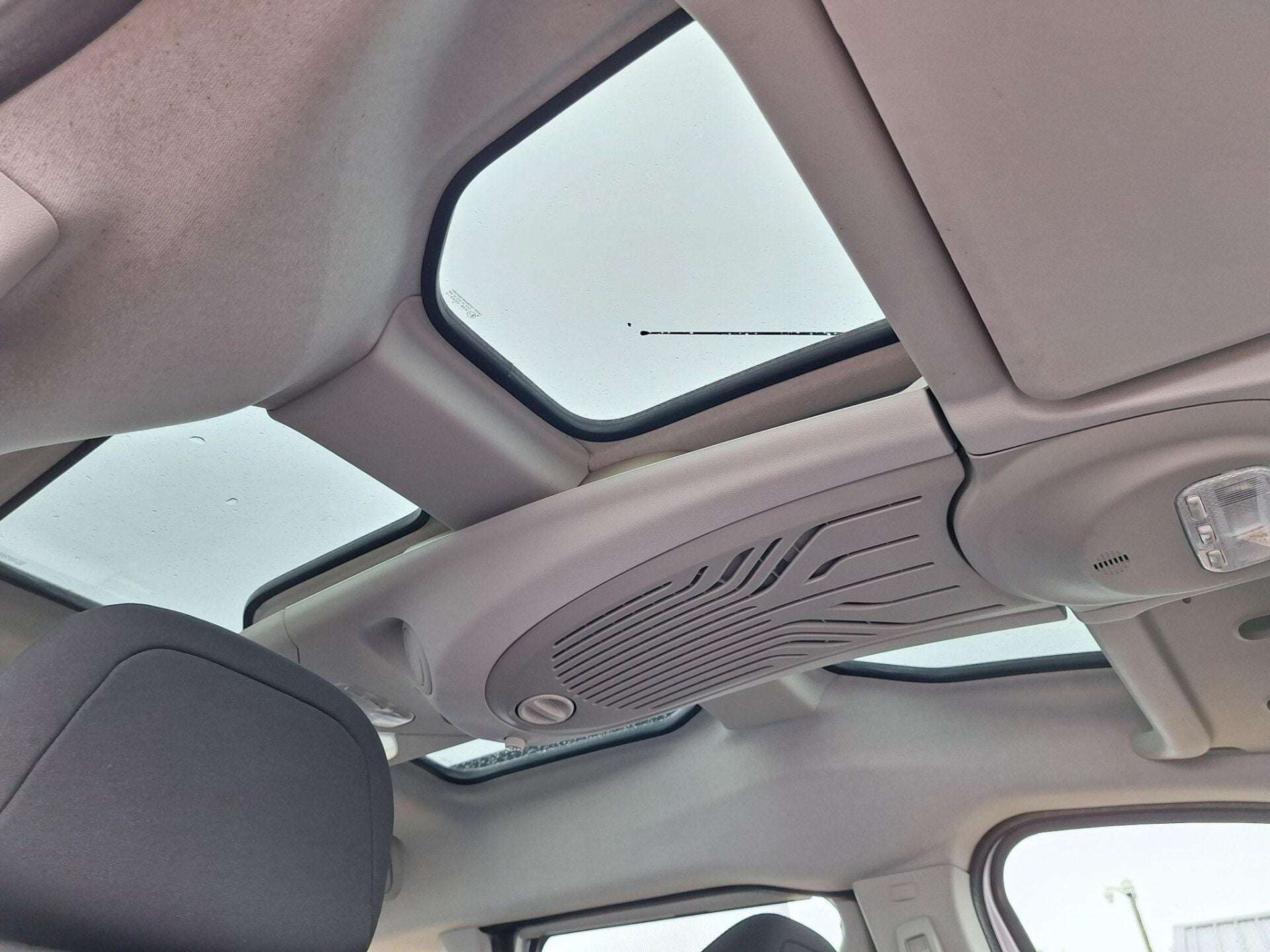 2012 PEUGEOT PARTNER TEPEE 2012 PEUGEOT PARTNER TEPEE