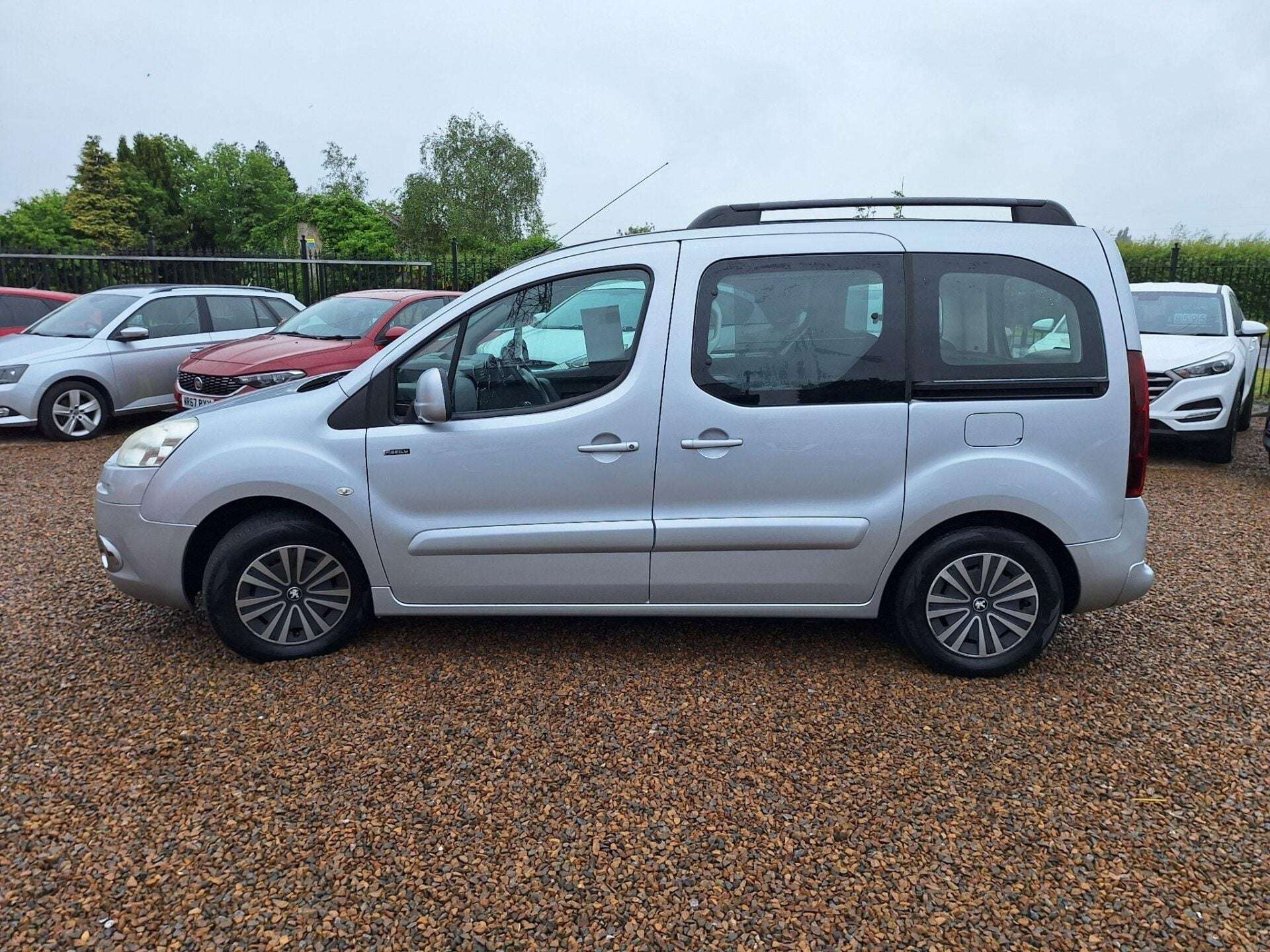 2012 PEUGEOT PARTNER TEPEE 2012 PEUGEOT PARTNER TEPEE
