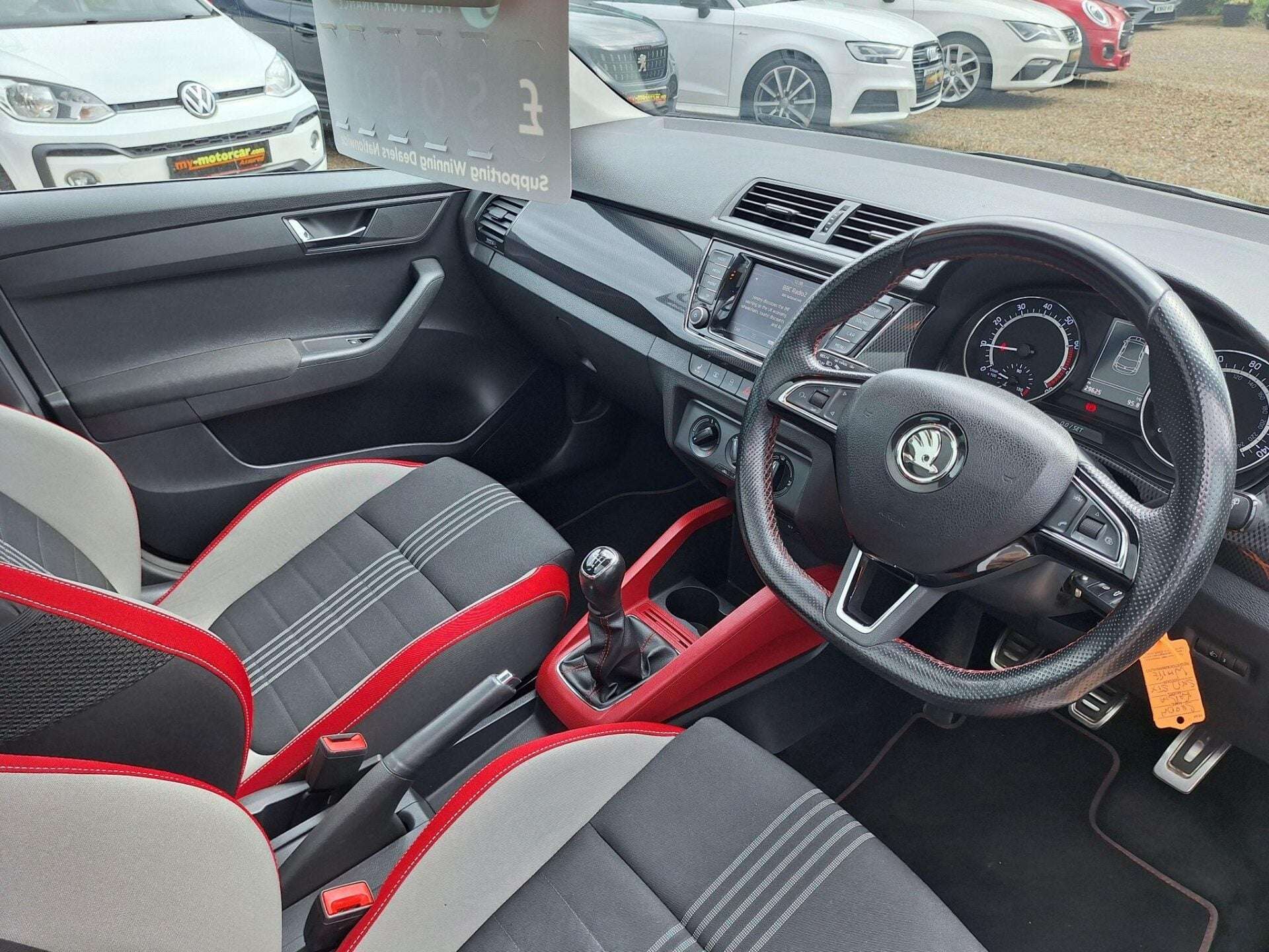 2017 SKODA FABIA 2017 SKODA FABIA