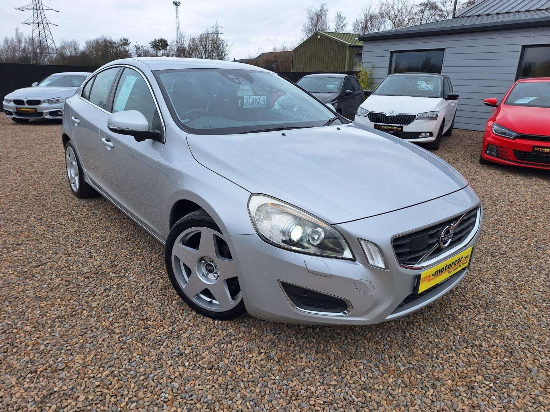 A 2012 VOLVO S60 2.0 T5 SE Lux Powershift Euro 5 4dr A 2012 VOLVO S60 2.0 T5 SE Lux Powershift Euro 5 4dr