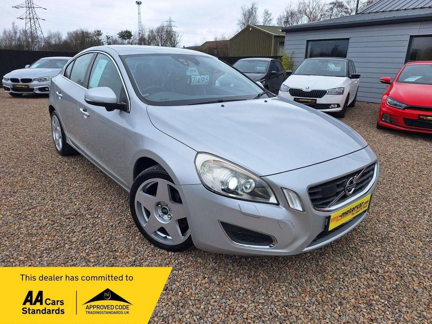 A 2012 VOLVO S60 2.0 T5 SE Lux Powershift Euro 5 4dr A 2012 VOLVO S60 2.0 T5 SE Lux Powershift Euro 5 4dr