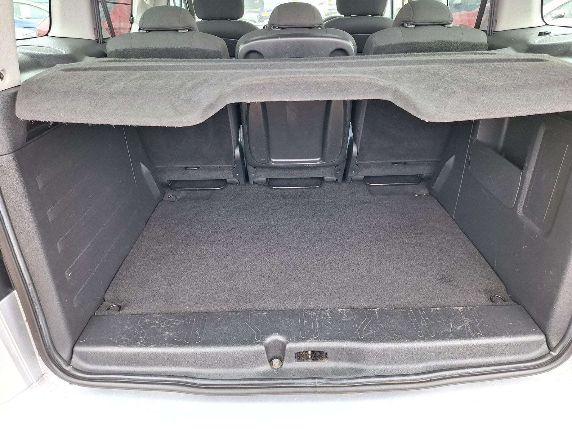 2012 PEUGEOT PARTNER TEPEE 2012 PEUGEOT PARTNER TEPEE