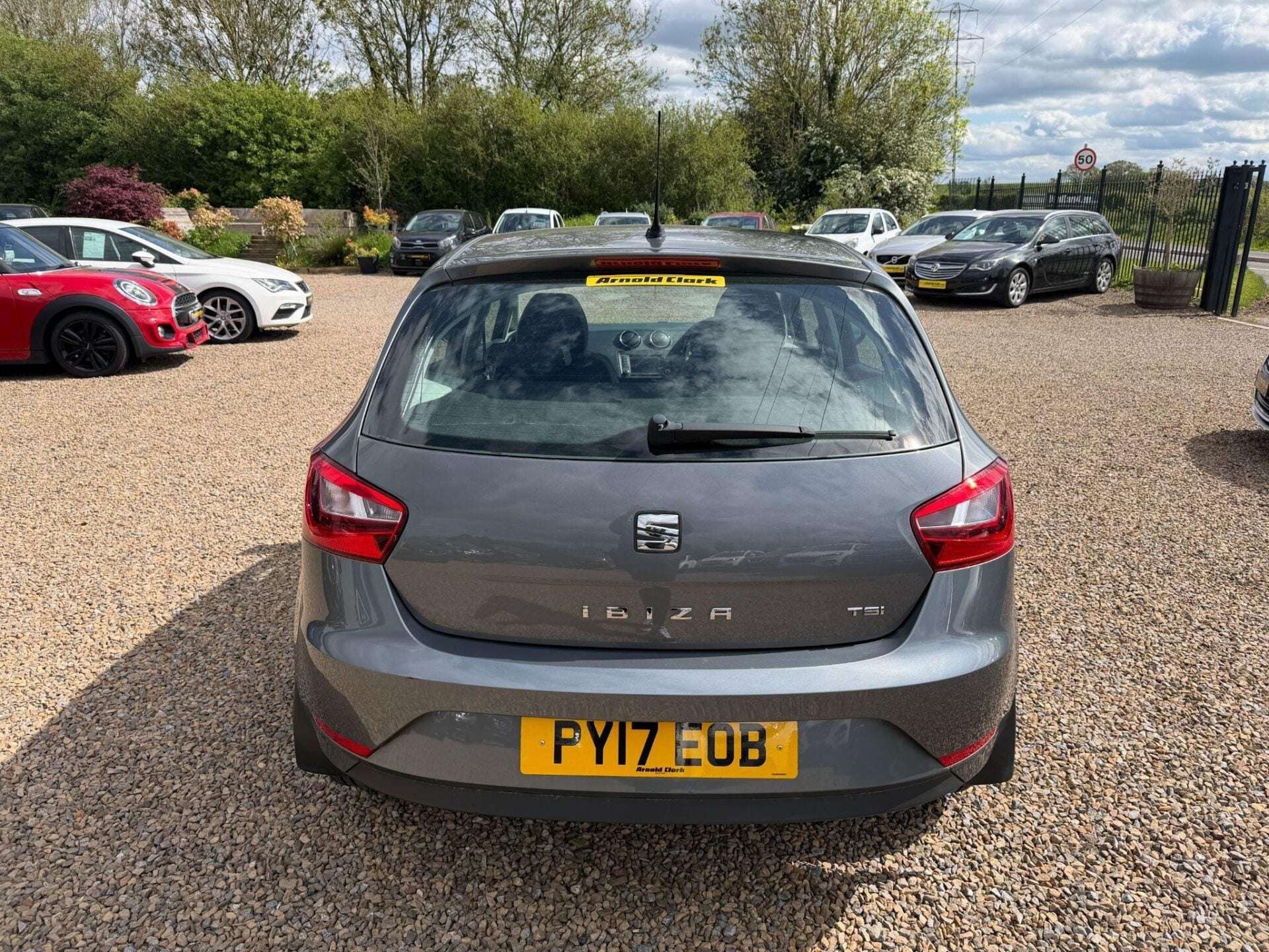2017 SEAT IBIZA 2017 SEAT IBIZA