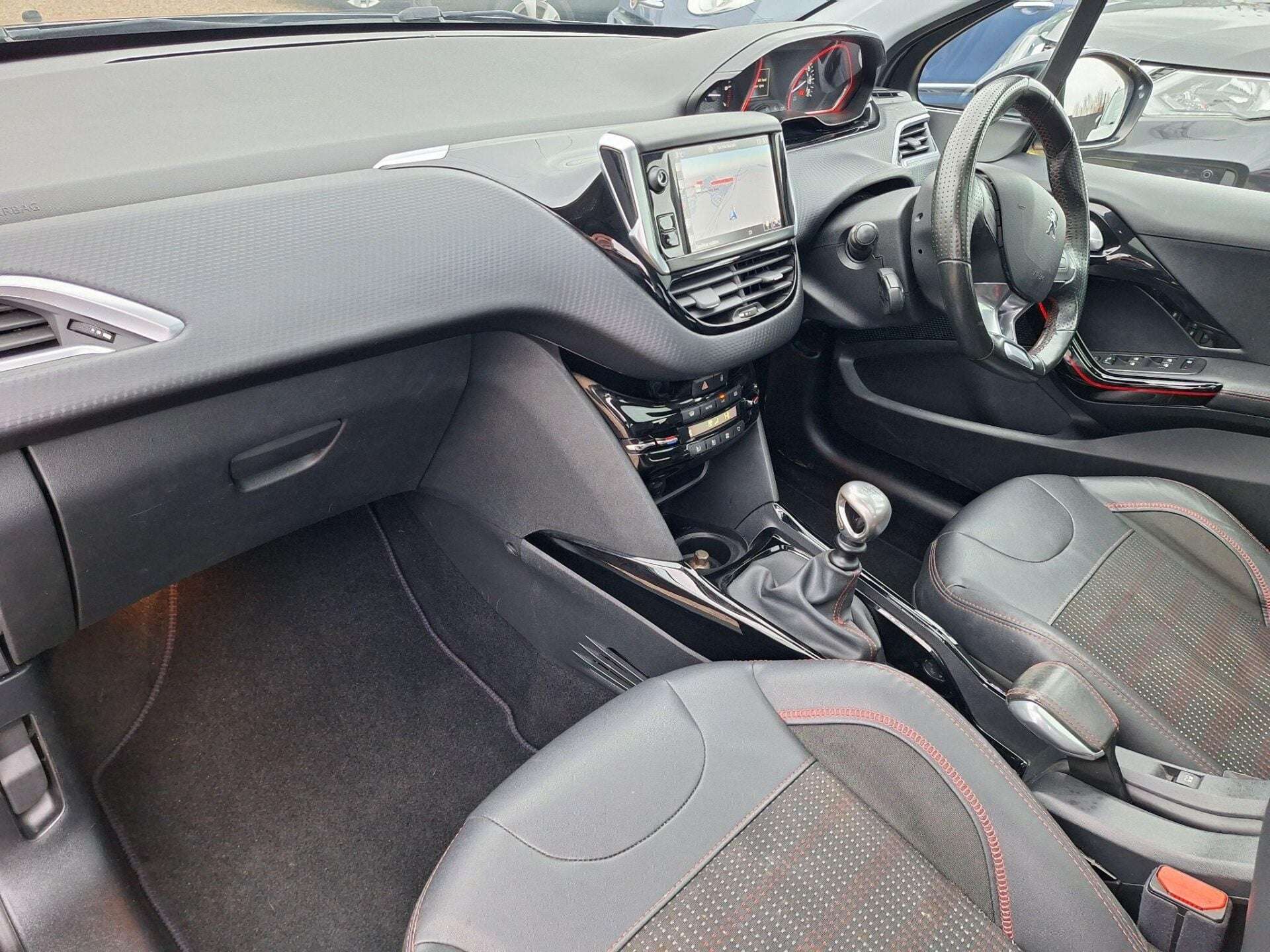 A 2016 PEUGEOT 2008 1.2 PureTech GT Line Euro 6 (s/s) 5dr A 2016 PEUGEOT 2008 1.2 PureTech GT Line Euro 6 (s/s) 5dr