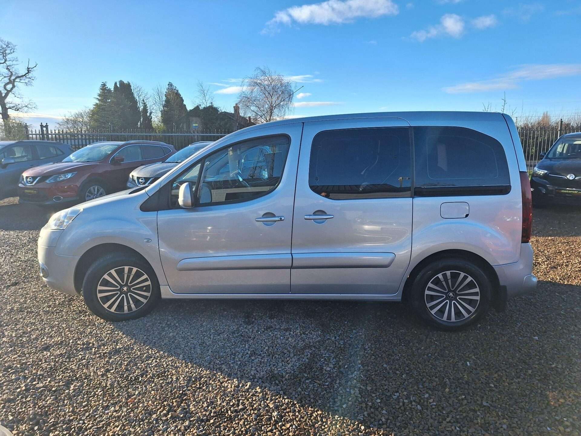 2013 PEUGEOT PARTNER TEPEE 2013 PEUGEOT PARTNER TEPEE