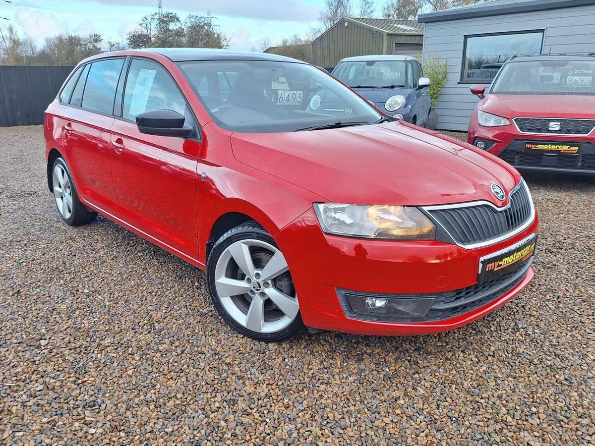 Check out this Skoda Rapid Spaceback 2015 Diesel Manual